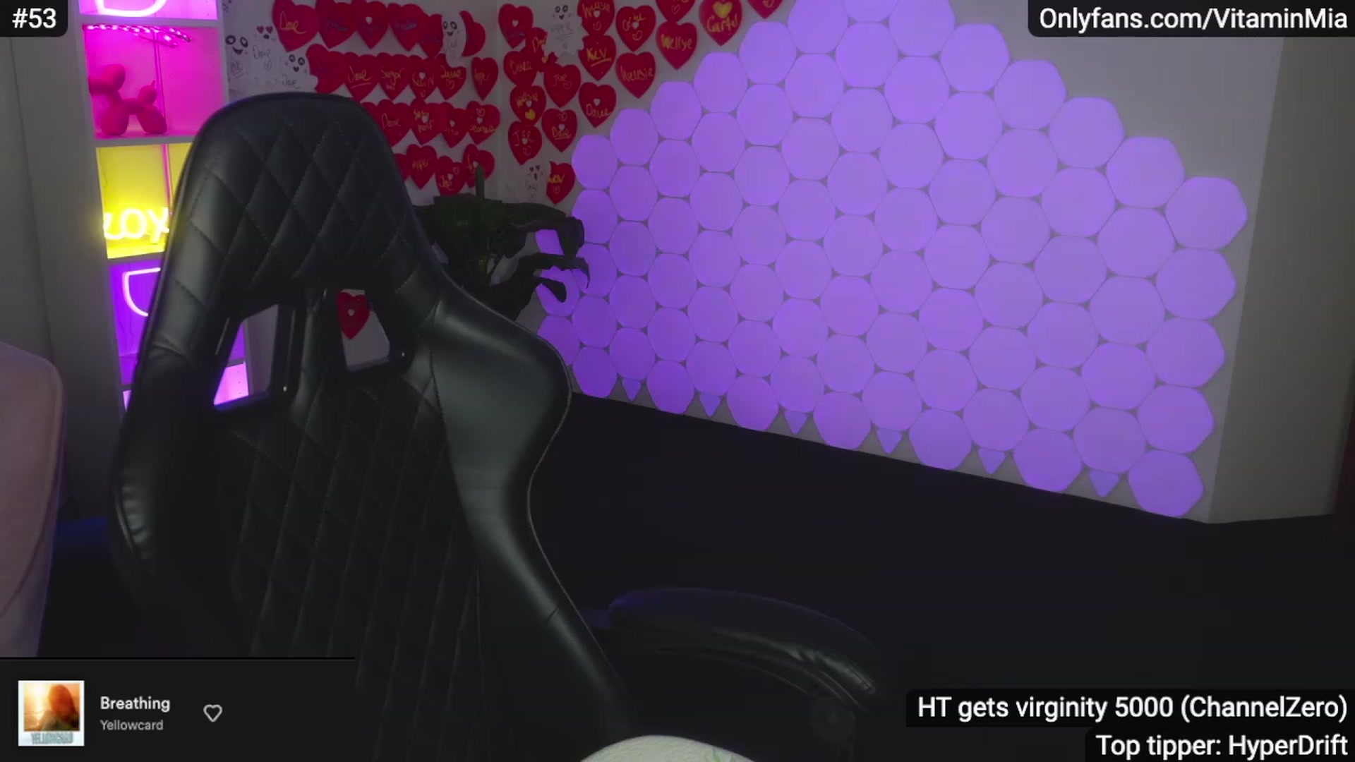 Gallery image thumbnail from MissAustralia's myfreecams stream on, 02/25/2023, 09:30 image 15 of 20
