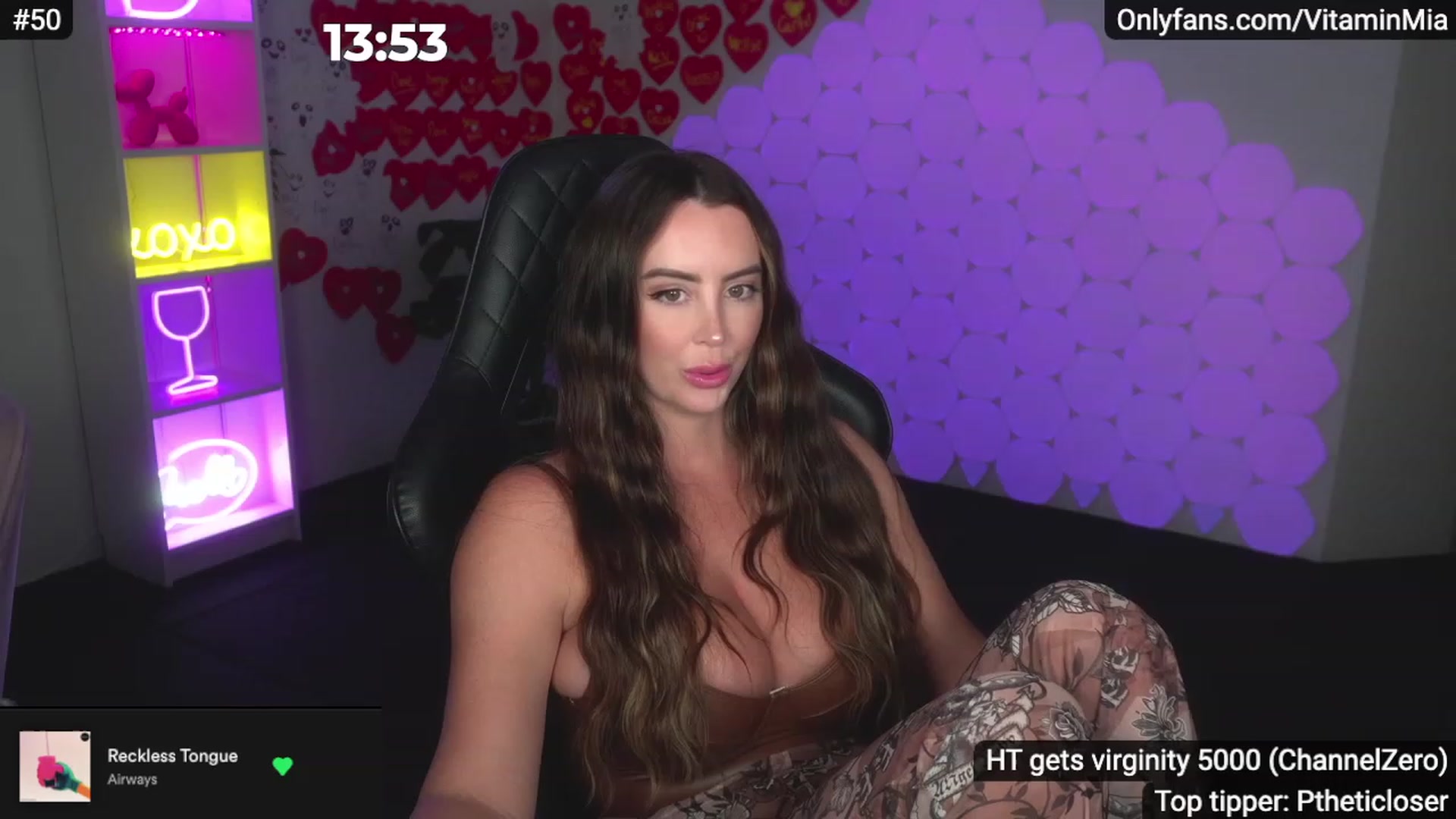 Gallery image thumbnail from MissAustralia's myfreecams stream on, 03/03/2023, 09:13 image 11 of 20