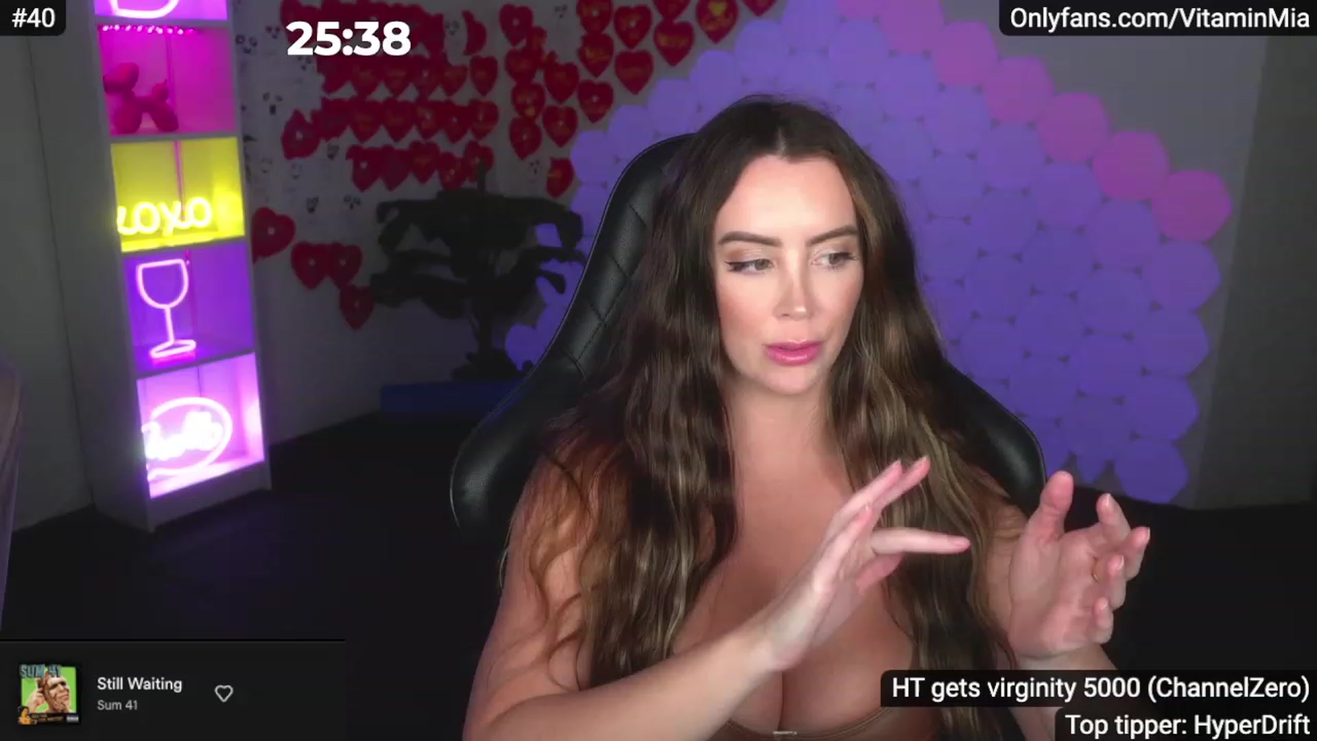 Gallery image thumbnail from MissAustralia's myfreecams stream on, 03/03/2023, 10:14 image 7 of 20