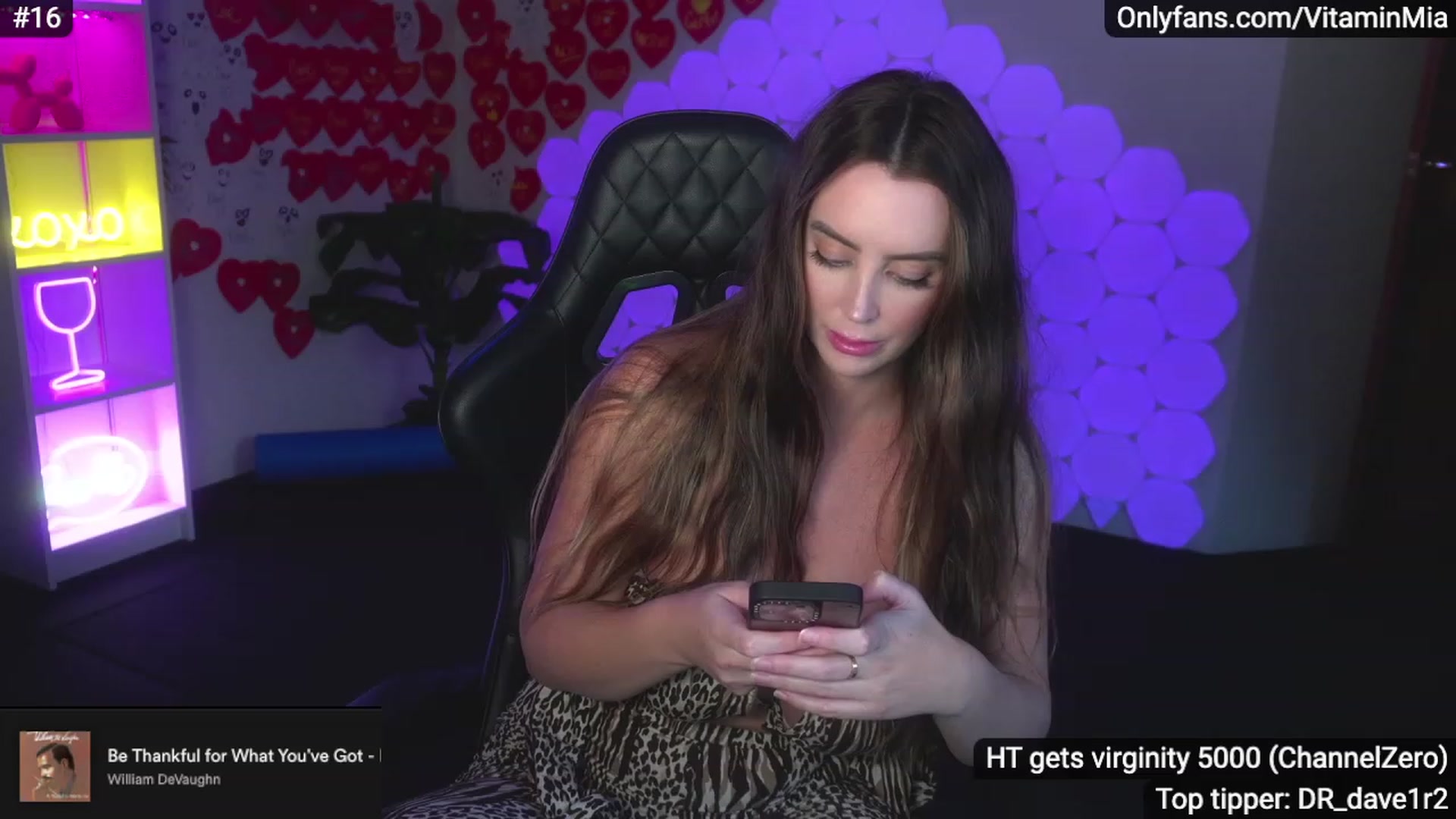 Gallery image thumbnail from MissAustralia's myfreecams stream on, 03/04/2023, 08:53 image 6 of 20