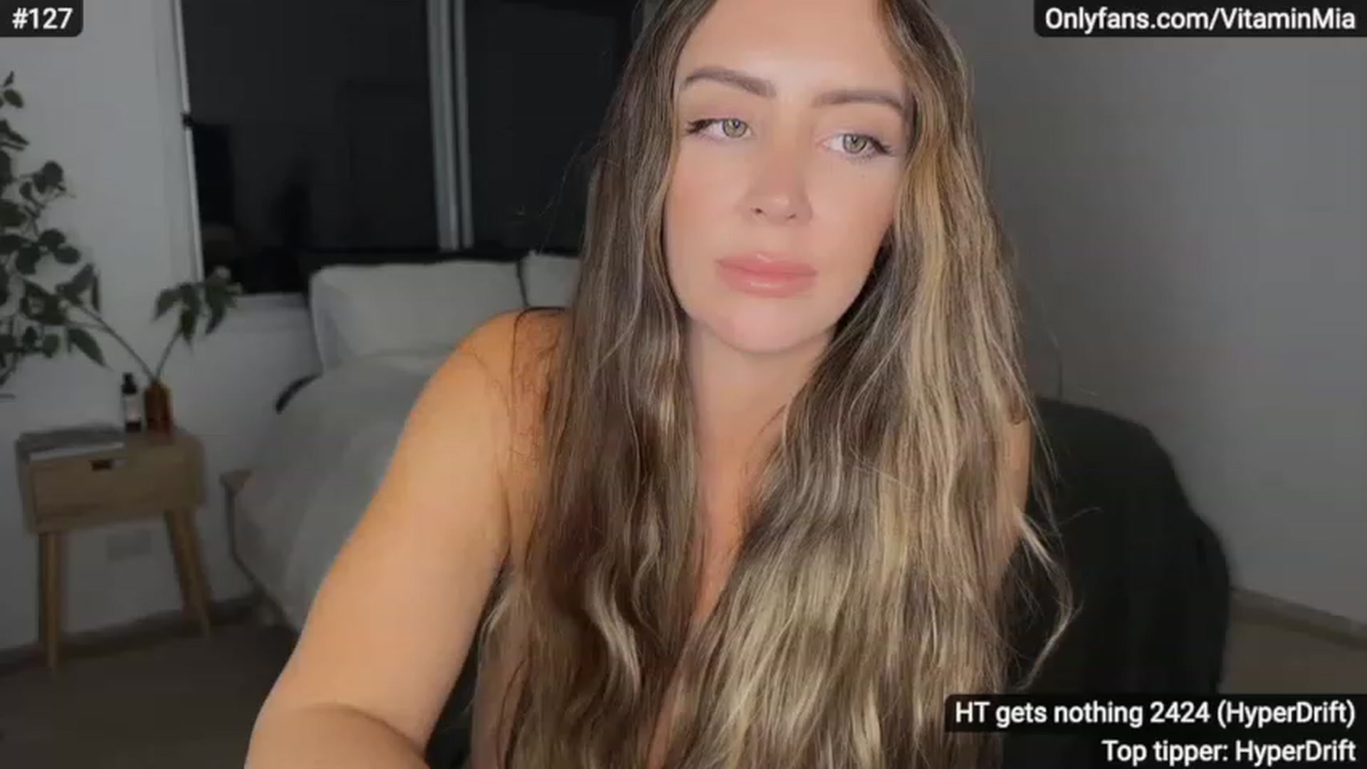 Gallery image thumbnail from MissAustralia's myfreecams stream on, 06/15/2023, 09:21 image 16 of 20
