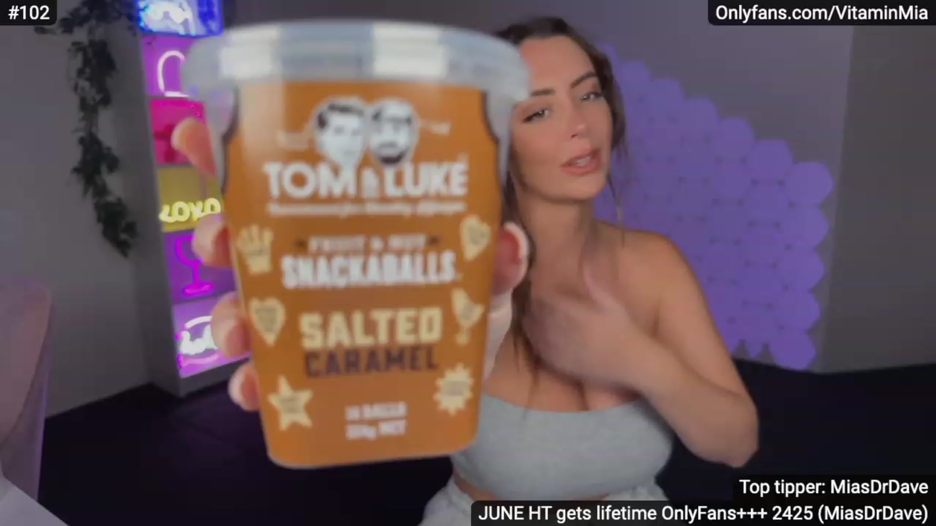 Gallery image thumbnail from MissAustralia's myfreecams stream on, 06/18/2023, 06:11 image 12 of 20