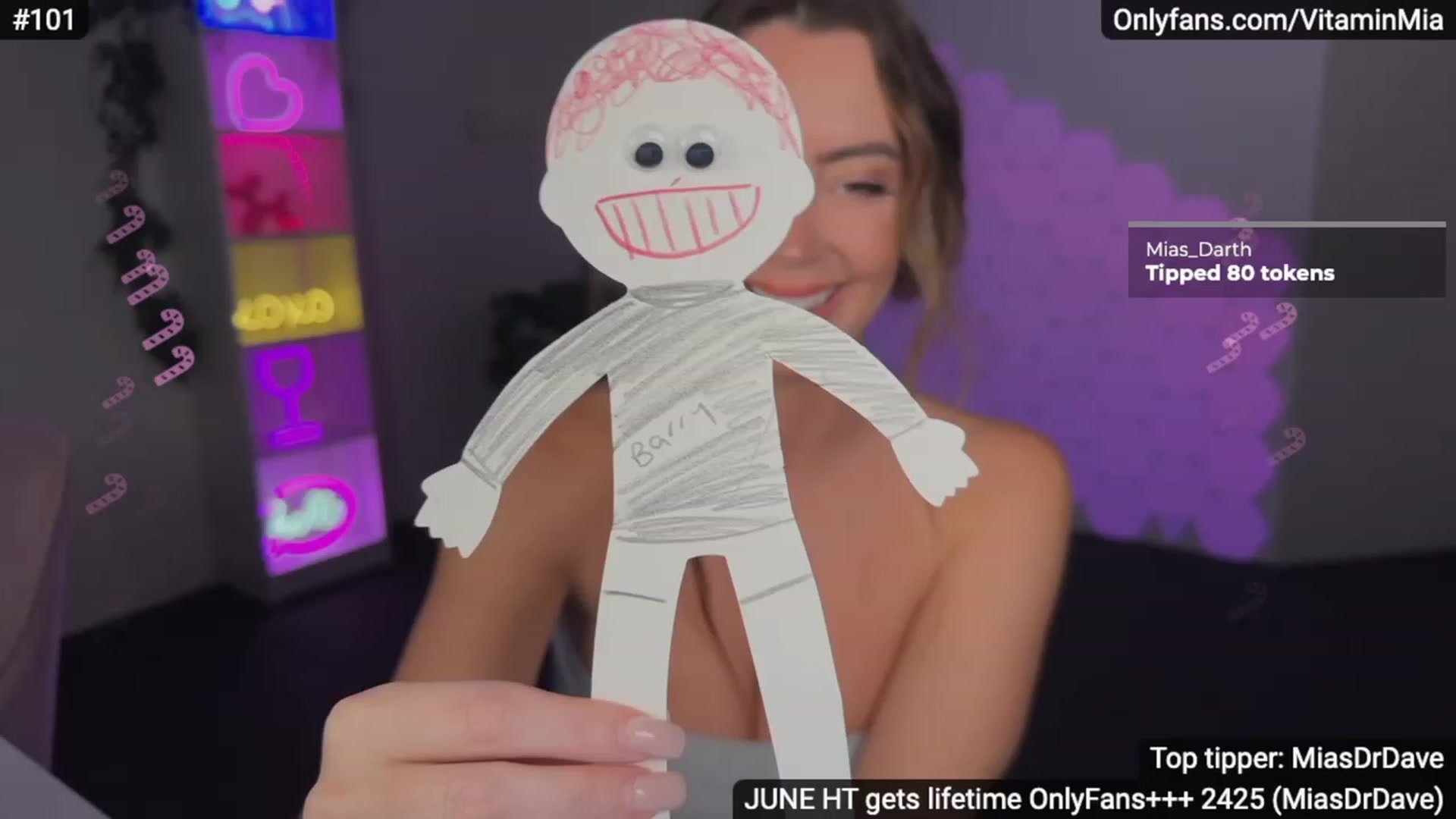 Gallery image thumbnail from MissAustralia's myfreecams stream on, 06/18/2023, 06:36 image 10 of 20