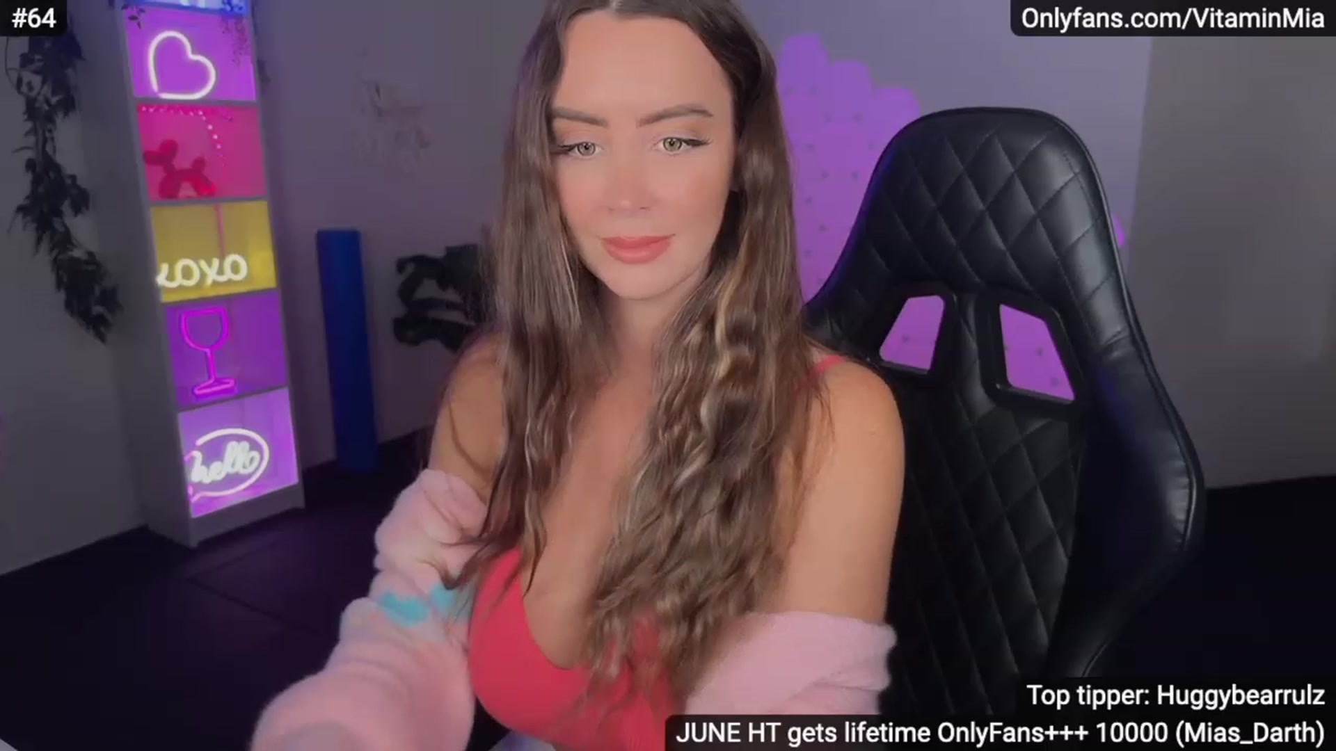Gallery image thumbnail from MissAustralia's myfreecams stream on, 06/20/2023, 07:04 image 5 of 20