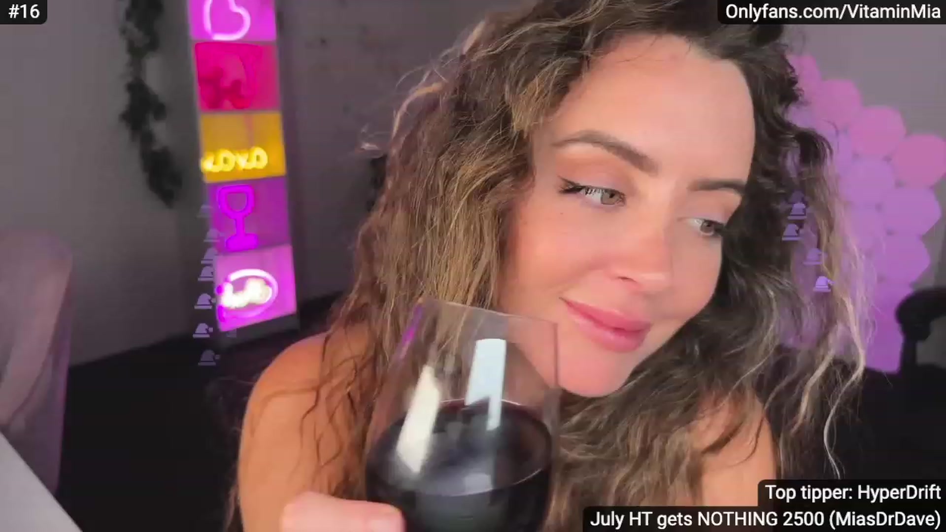 Gallery image thumbnail from MissAustralia's myfreecams stream on, 07/03/2023, 11:54 image 4 of 20