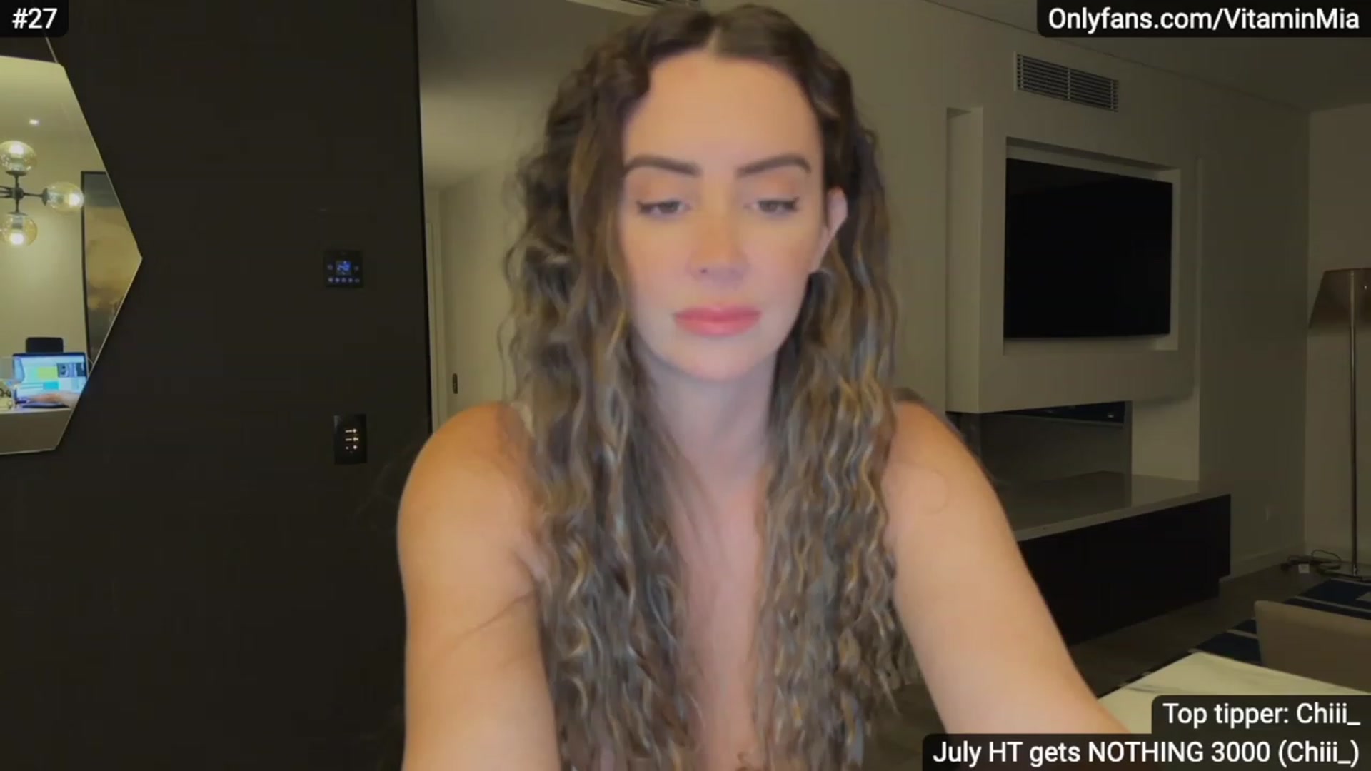 Gallery image thumbnail from MissAustralia's myfreecams stream on, 07/07/2023, 09:54 image 9 of 20