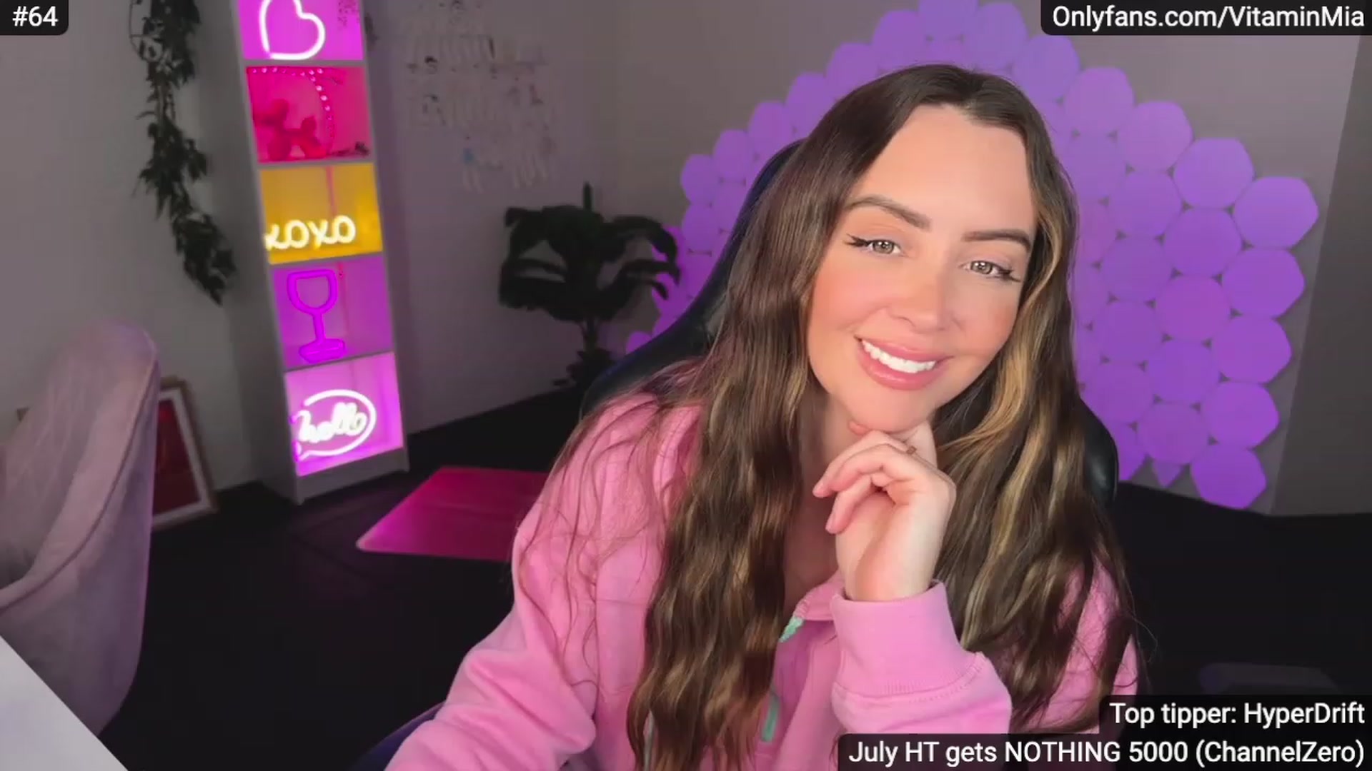 Gallery image thumbnail from MissAustralia's myfreecams stream on, 07/11/2023, 08:23 image 19 of 20