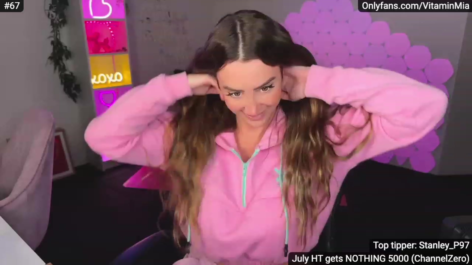 Gallery image thumbnail from MissAustralia's myfreecams stream on, 07/11/2023, 08:23 image 6 of 20