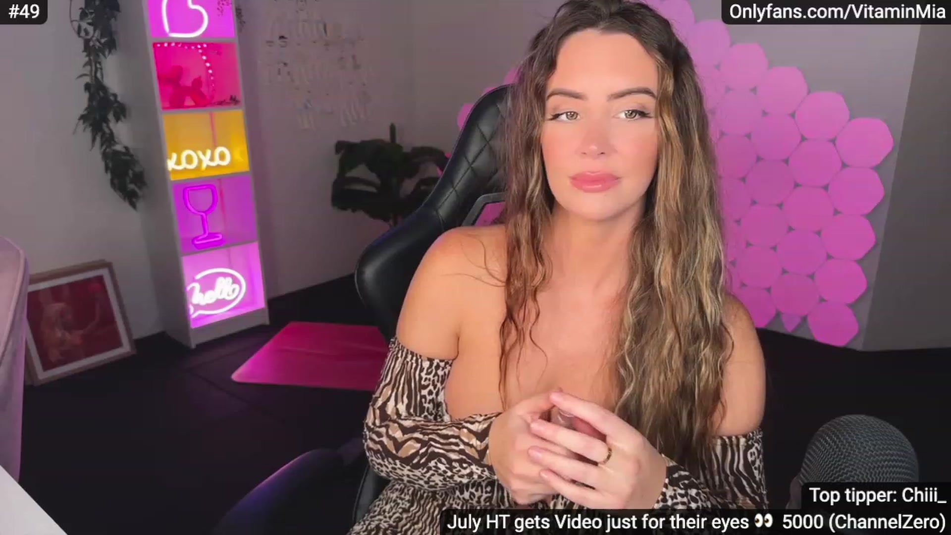 Gallery image thumbnail from MissAustralia's myfreecams stream on, 07/15/2023, 07:23 image 14 of 20