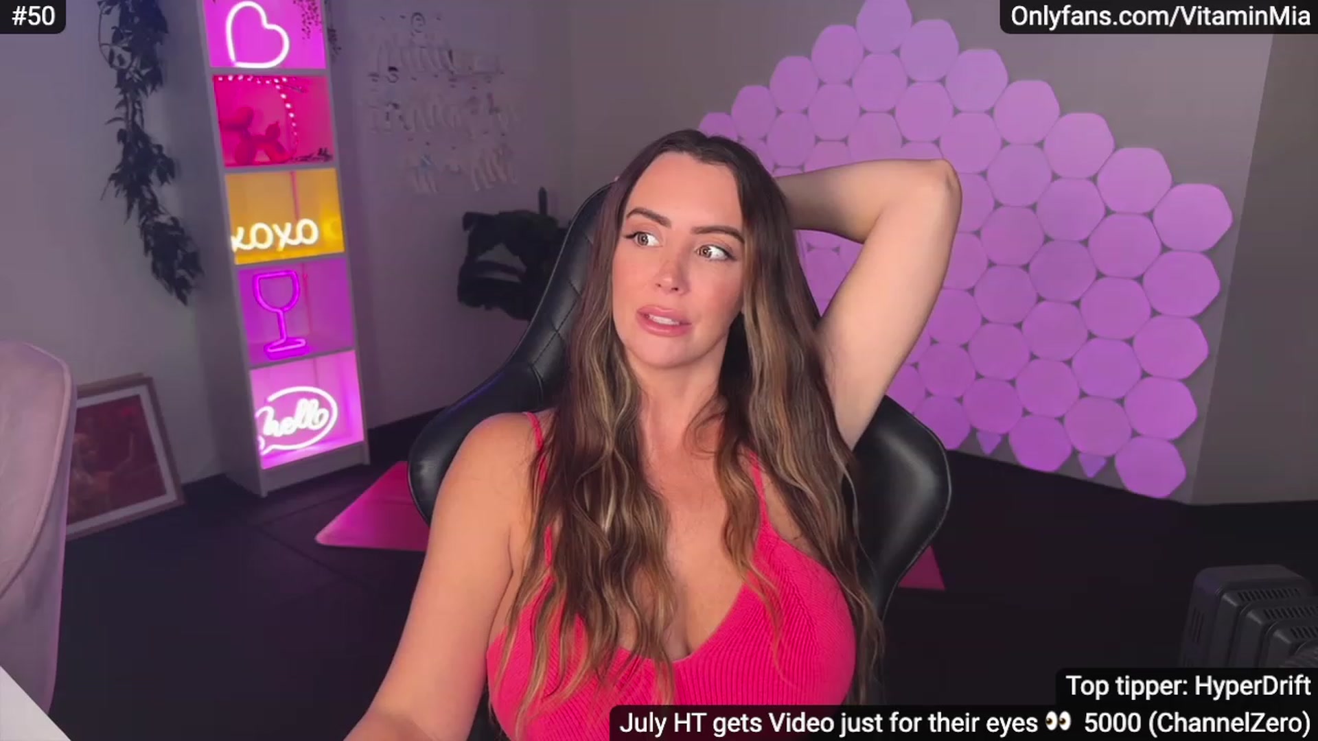 Gallery image thumbnail from MissAustralia's myfreecams stream on, 07/18/2023, 09:27 image 11 of 20