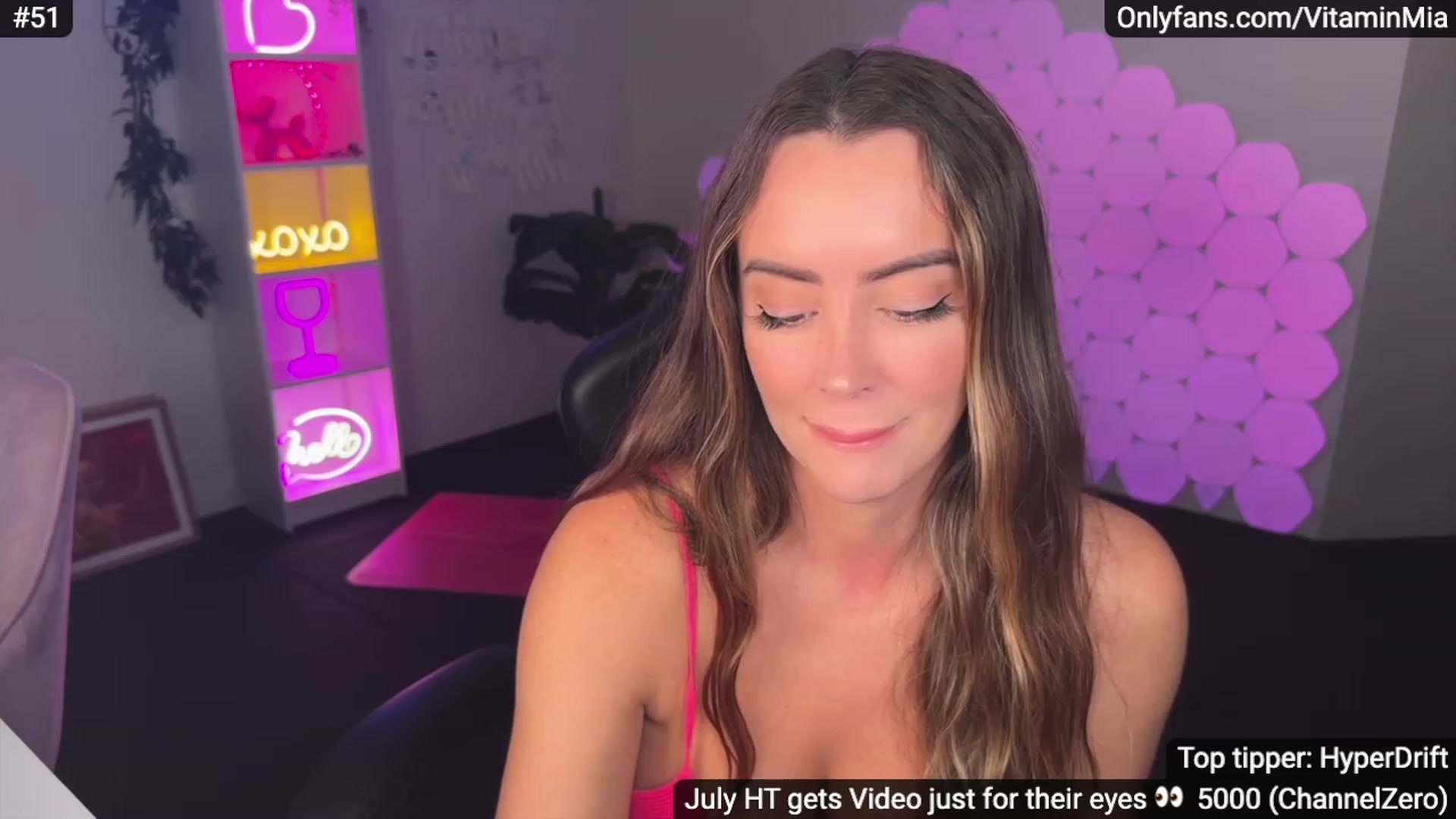 Gallery image thumbnail from MissAustralia's myfreecams stream on, 07/18/2023, 09:27 image 6 of 20
