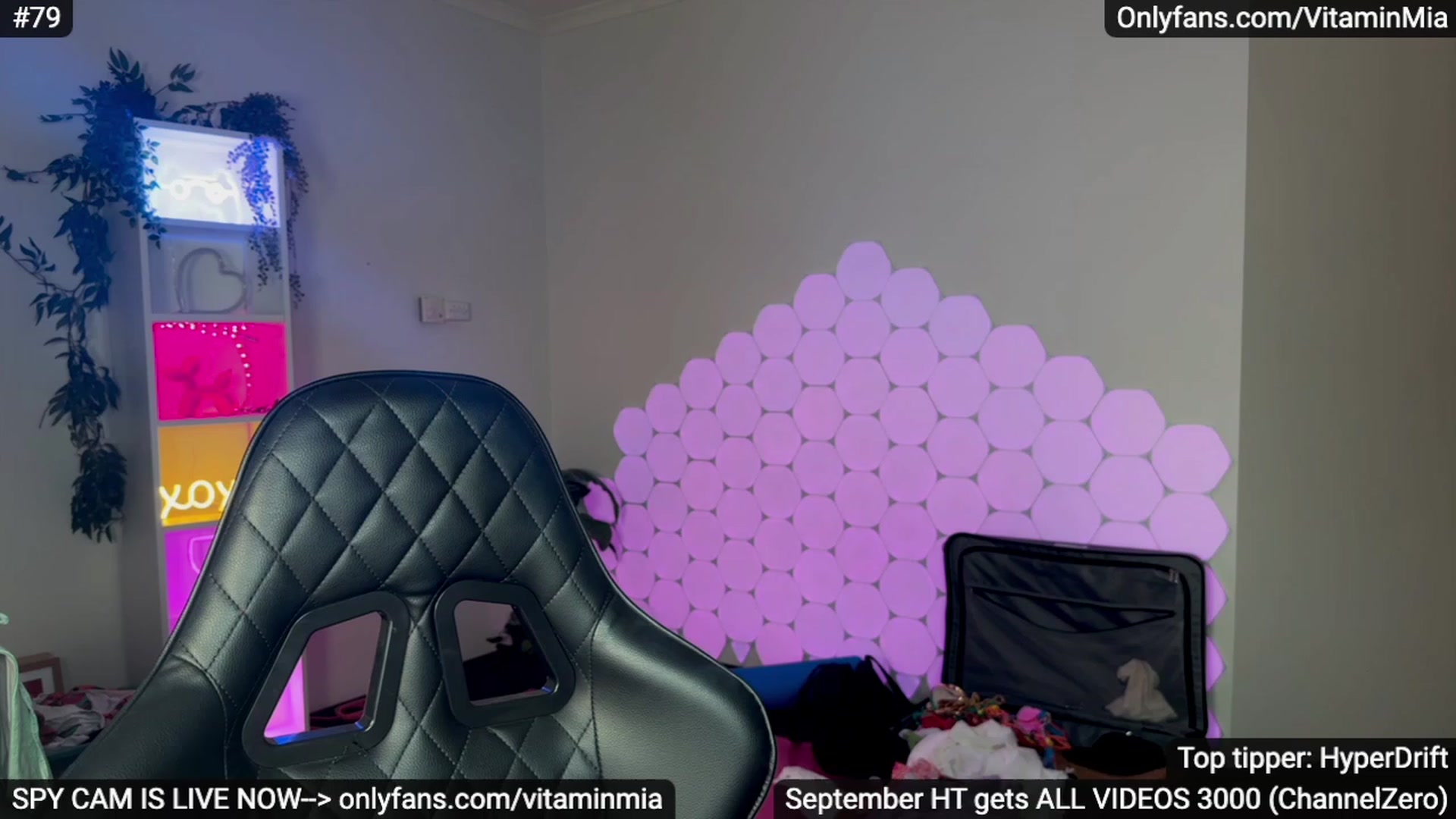 Gallery image thumbnail from MissAustralia's myfreecams stream on, 09/08/2023, 11:14 image 11 of 20