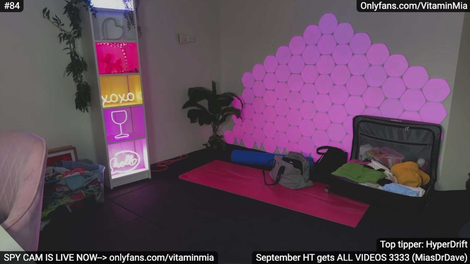 Gallery image thumbnail from MissAustralia's myfreecams stream on, 09/16/2023, 10:58 image 5 of 20