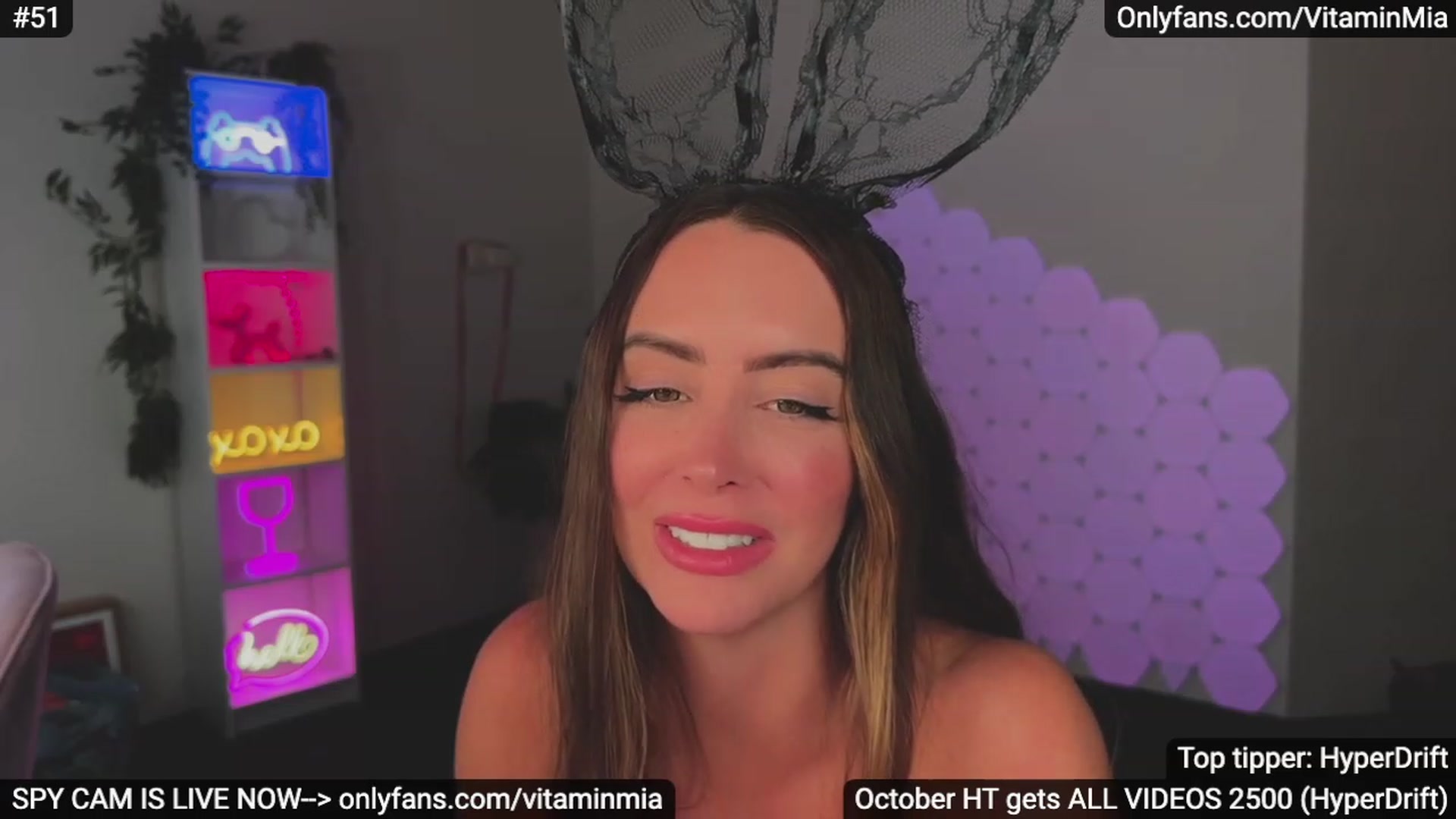 Gallery image thumbnail from MissAustralia's myfreecams stream on, 10/11/2023, 10:13 image 14 of 20