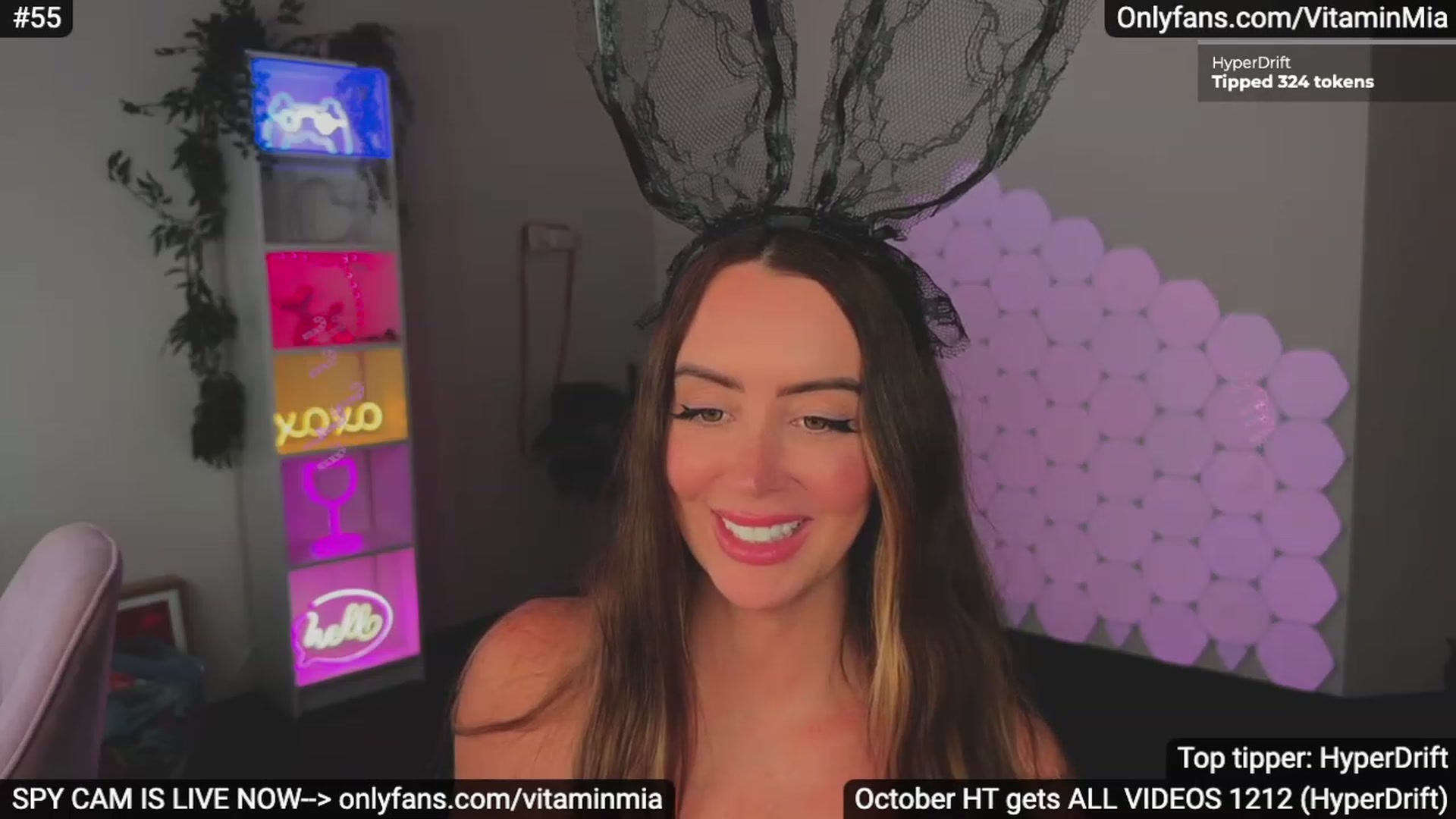 Gallery image thumbnail from MissAustralia's myfreecams stream on, 10/11/2023, 10:13 image 12 of 20
