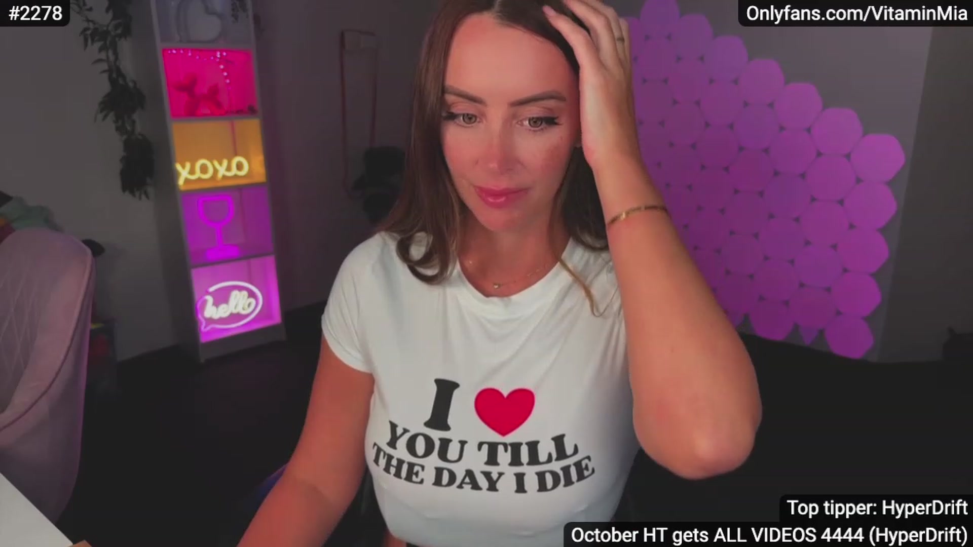 Gallery image thumbnail from MissAustralia's myfreecams stream on, 11/15/2023, 09:02 image 14 of 20