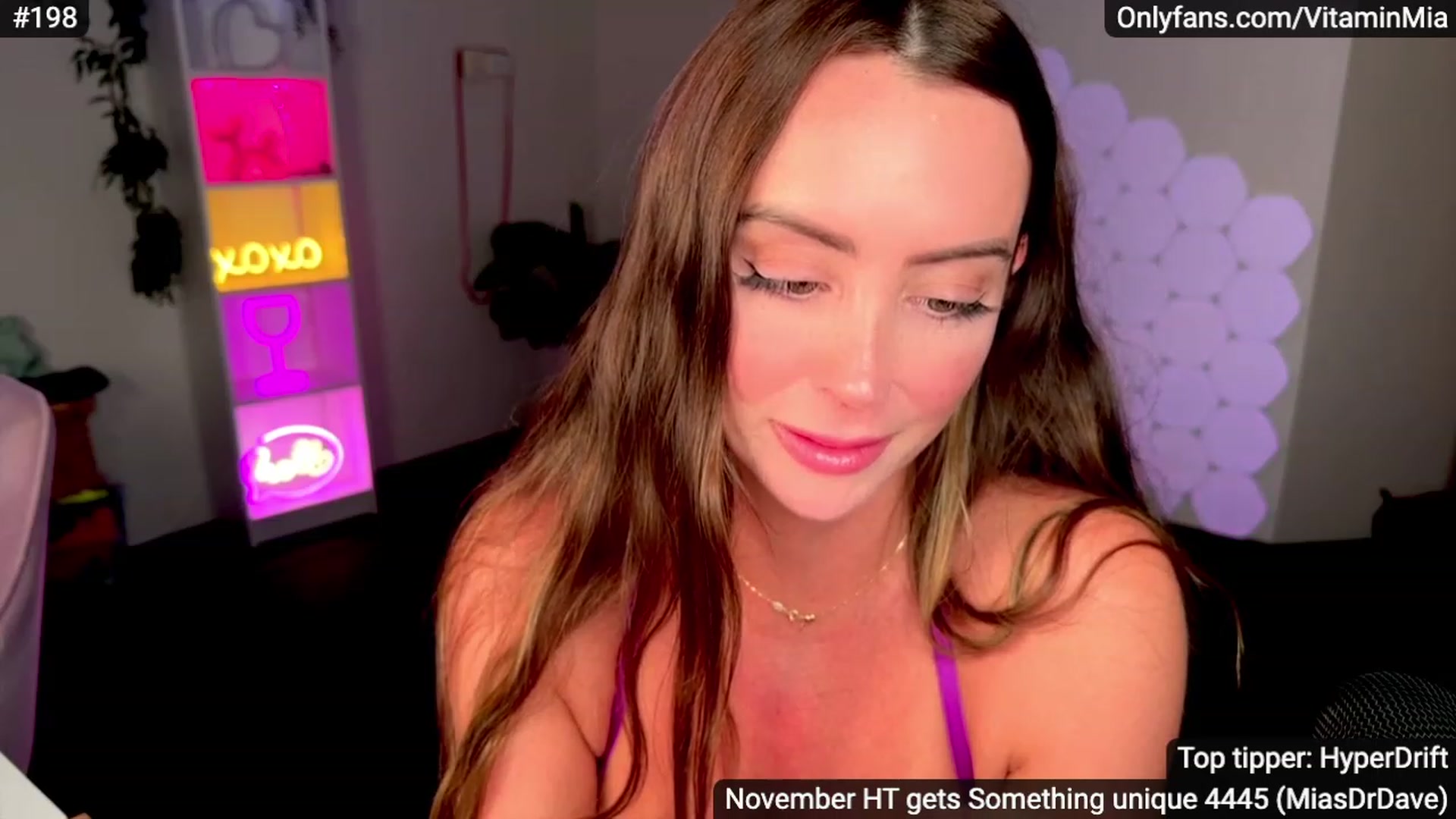 Gallery image thumbnail from MissAustralia's myfreecams stream on, 11/19/2023, 11:05 image 9 of 20