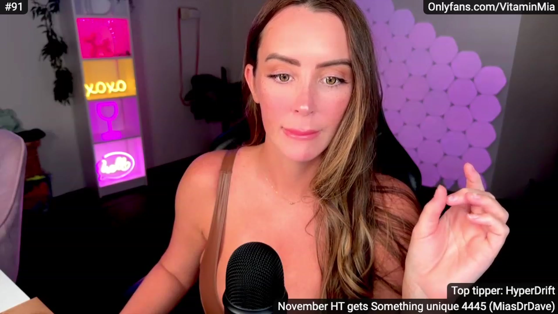 Gallery image thumbnail from MissAustralia's myfreecams stream on, 11/23/2023, 07:24 image 10 of 20