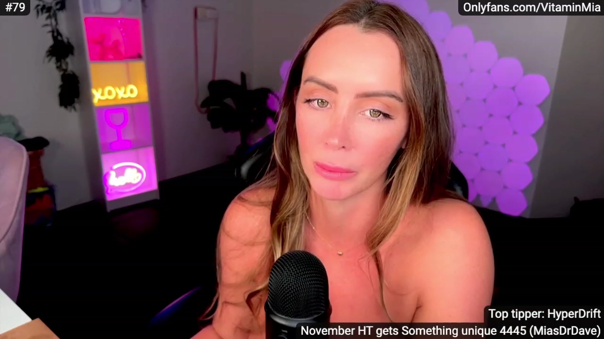 Gallery image thumbnail from MissAustralia's myfreecams stream on, 11/23/2023, 13:06 image 5 of 20