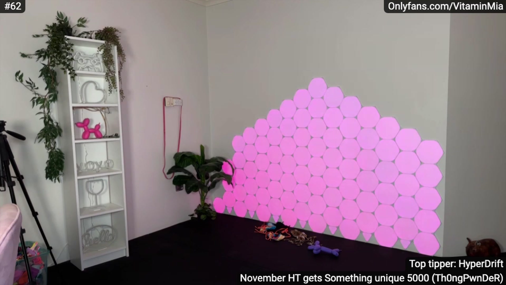 Gallery image thumbnail from MissAustralia's myfreecams stream on, 11/25/2023, 11:56 image 15 of 20