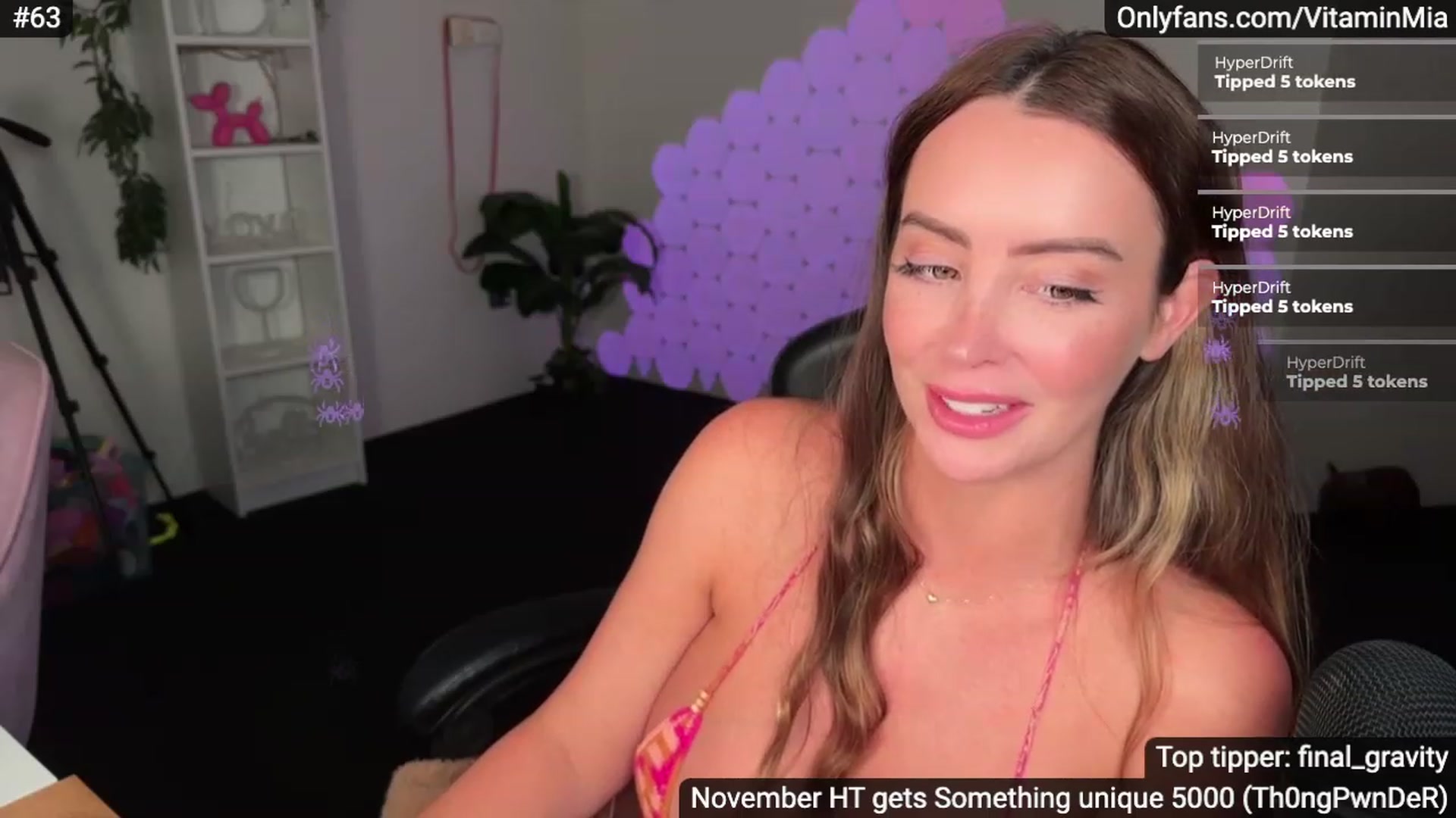 Gallery image thumbnail from MissAustralia's myfreecams stream on, 11/27/2023, 08:03 image 14 of 20