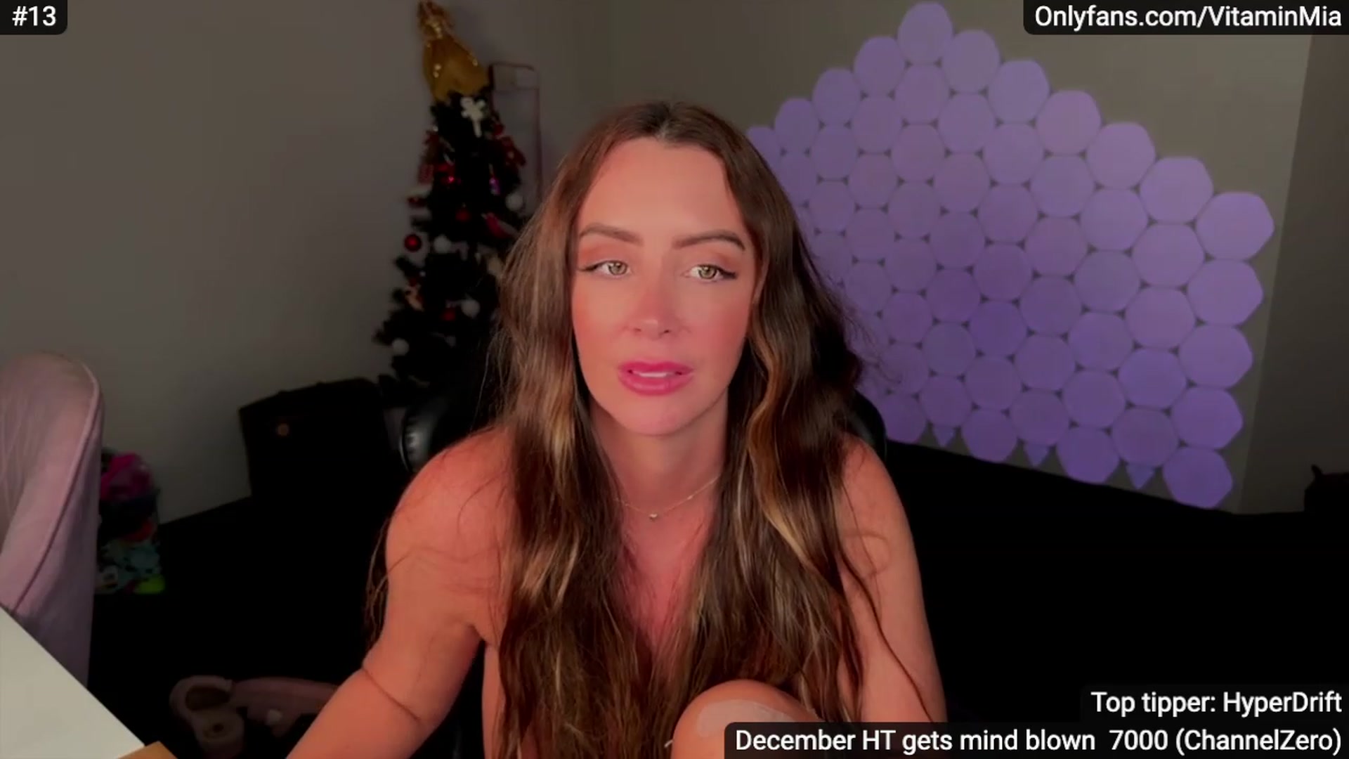 Gallery image thumbnail from MissAustralia's myfreecams stream on, 12/05/2023, 11:00 image 14 of 20
