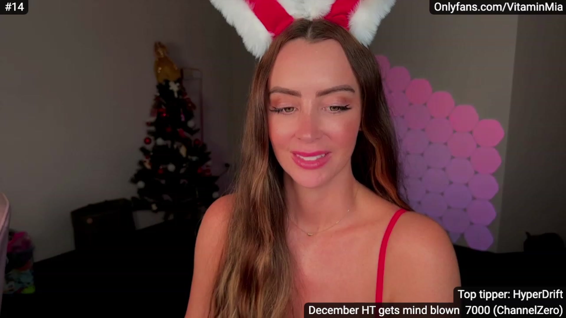 Gallery image thumbnail from MissAustralia's myfreecams stream on, 12/05/2023, 11:00 image 7 of 20