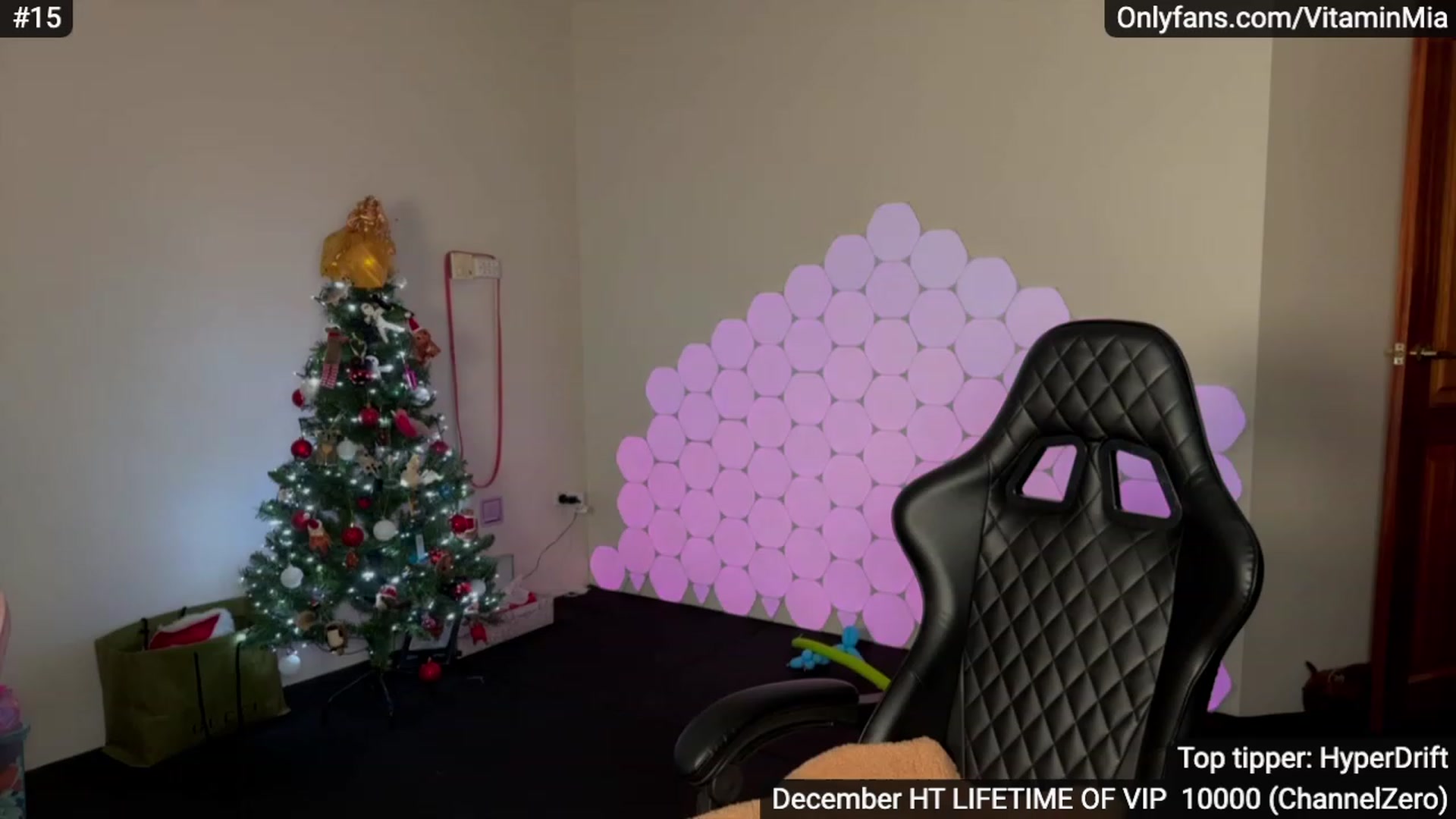 Gallery image thumbnail from MissAustralia's myfreecams stream on, 12/14/2023, 09:16 image 1 of 20