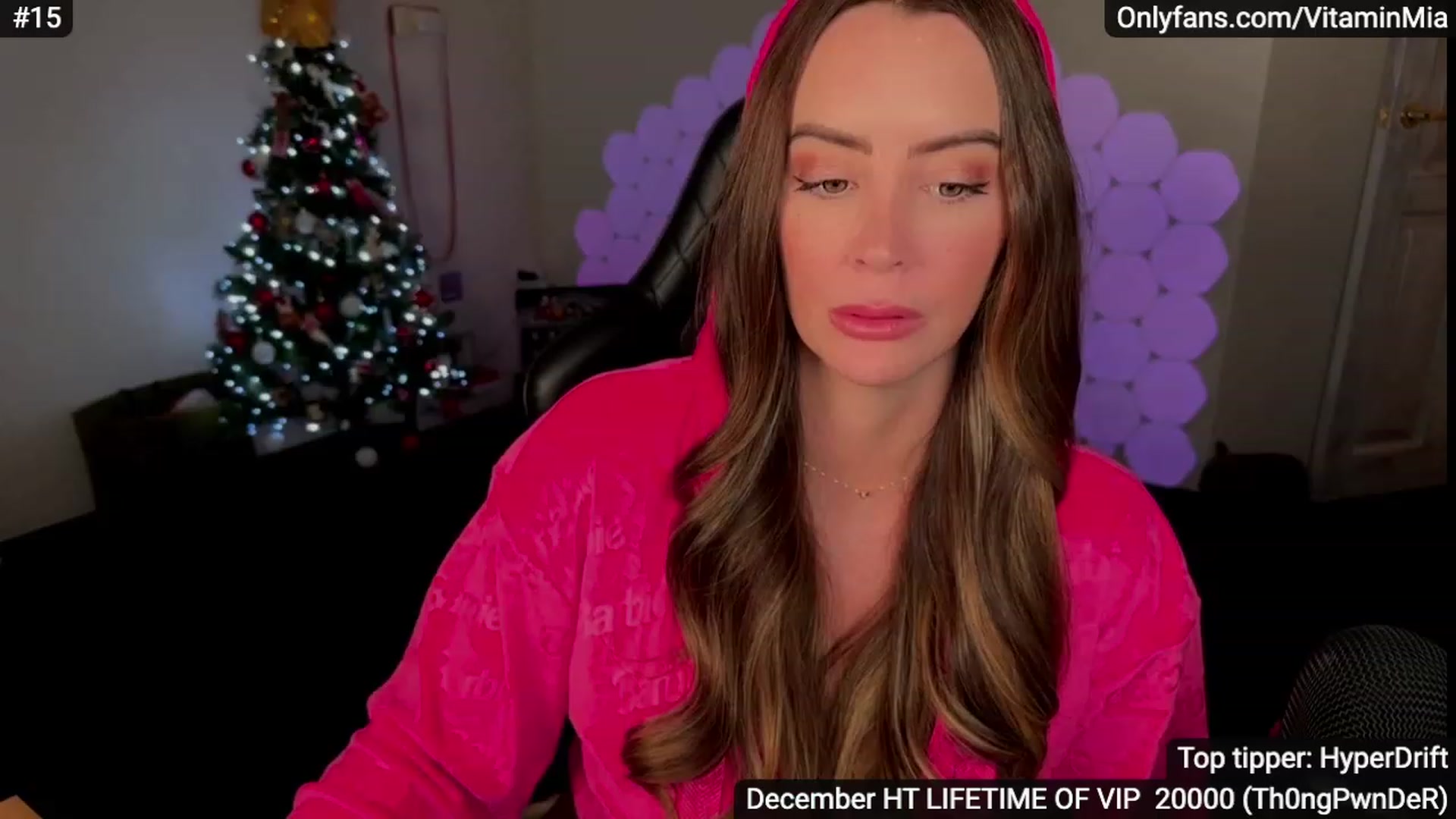 Gallery image thumbnail from MissAustralia's myfreecams stream on, 12/20/2023, 10:01 image 2 of 20