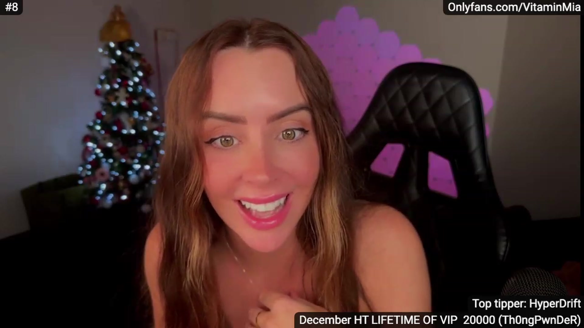 Gallery image thumbnail from MissAustralia's myfreecams stream on, 12/28/2023, 13:05 image 5 of 20