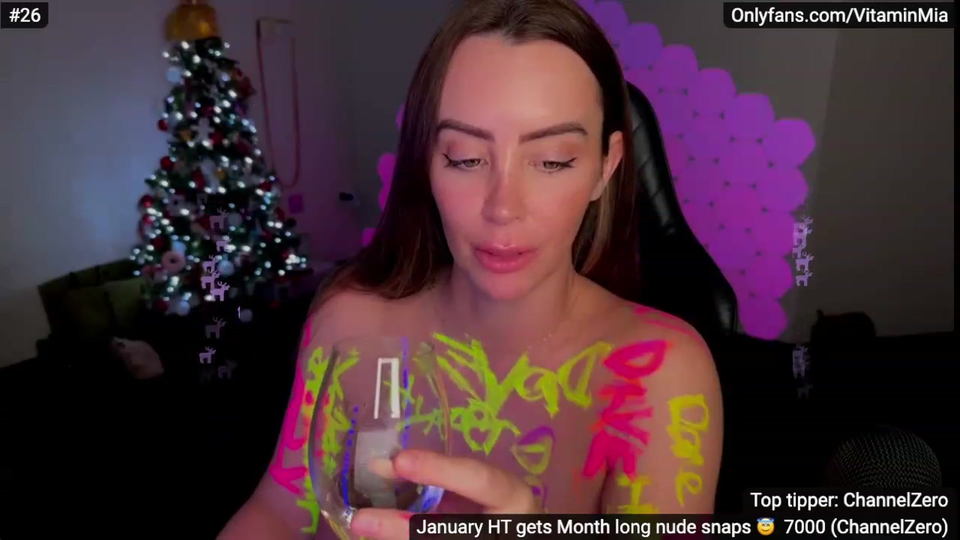 Gallery image thumbnail from MissAustralia's myfreecams stream on, 01/12/2024, 11:00 image 13 of 20