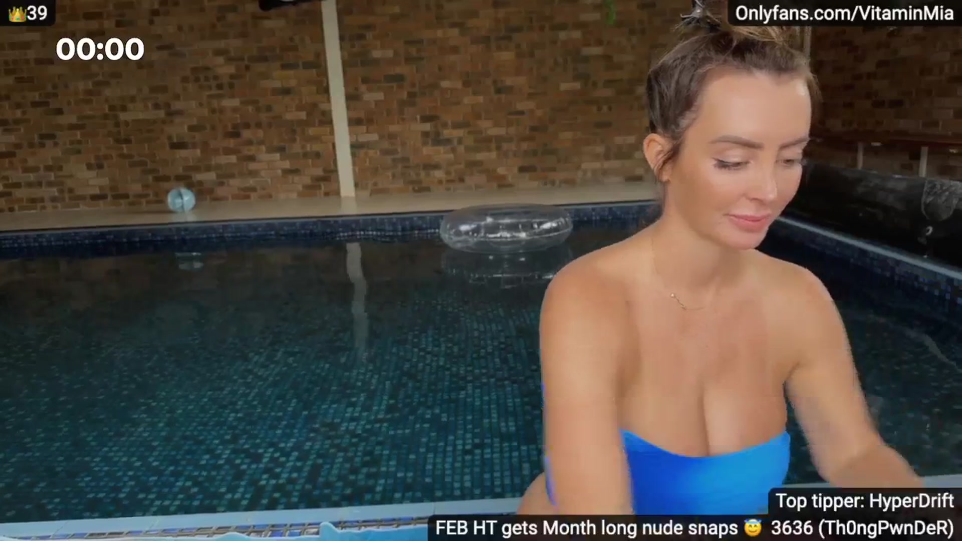 Gallery image thumbnail from MissAustralia's myfreecams stream on, 02/04/2024, 07:50 image 20 of 20