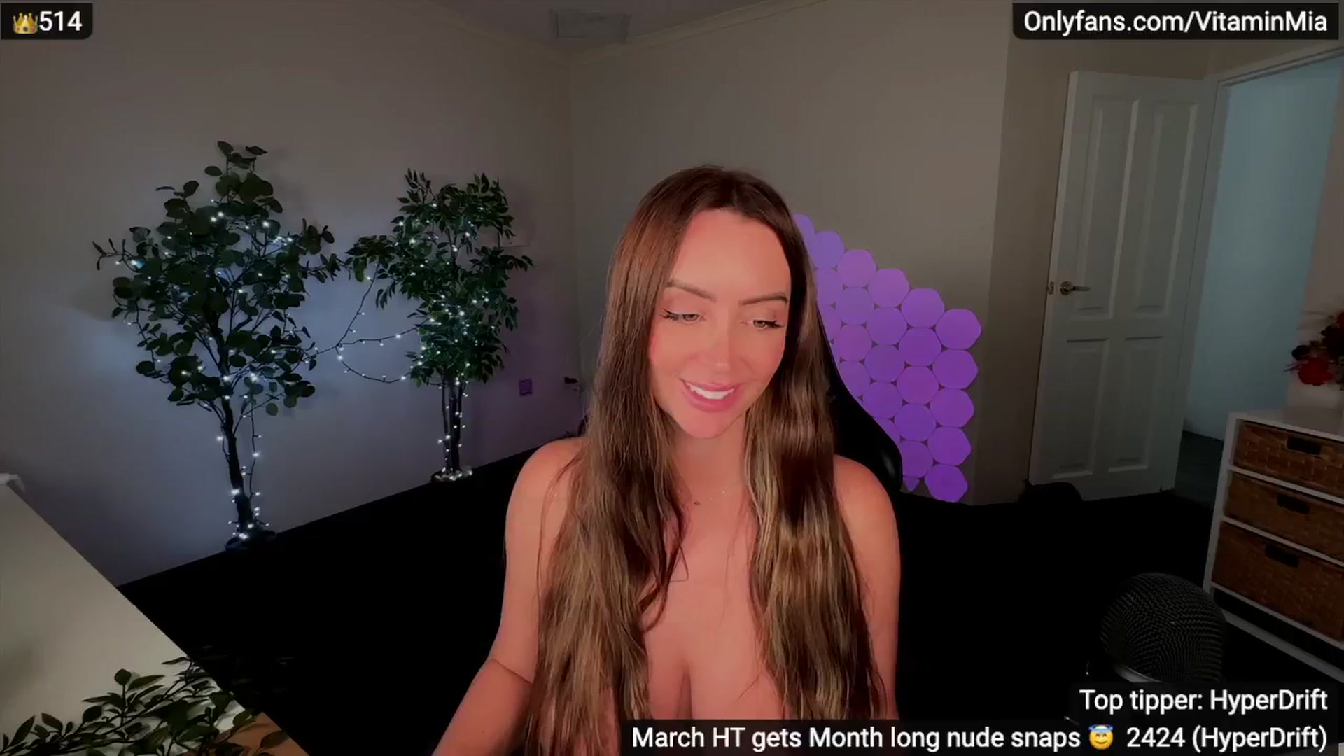 Gallery image thumbnail from MissAustralia's myfreecams stream on, 03/15/2024, 08:36 image 10 of 20