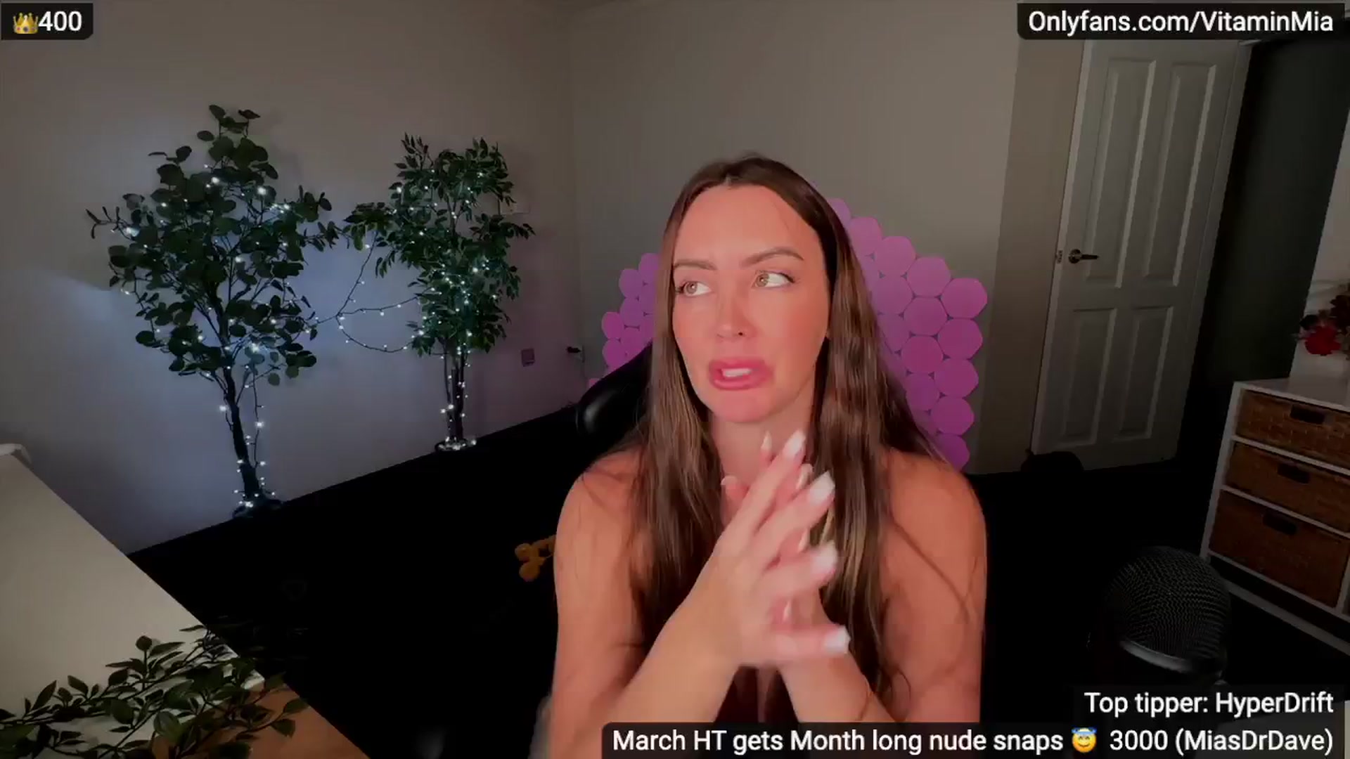 Gallery image thumbnail from MissAustralia's myfreecams stream on, 03/15/2024, 09:58 image 7 of 20