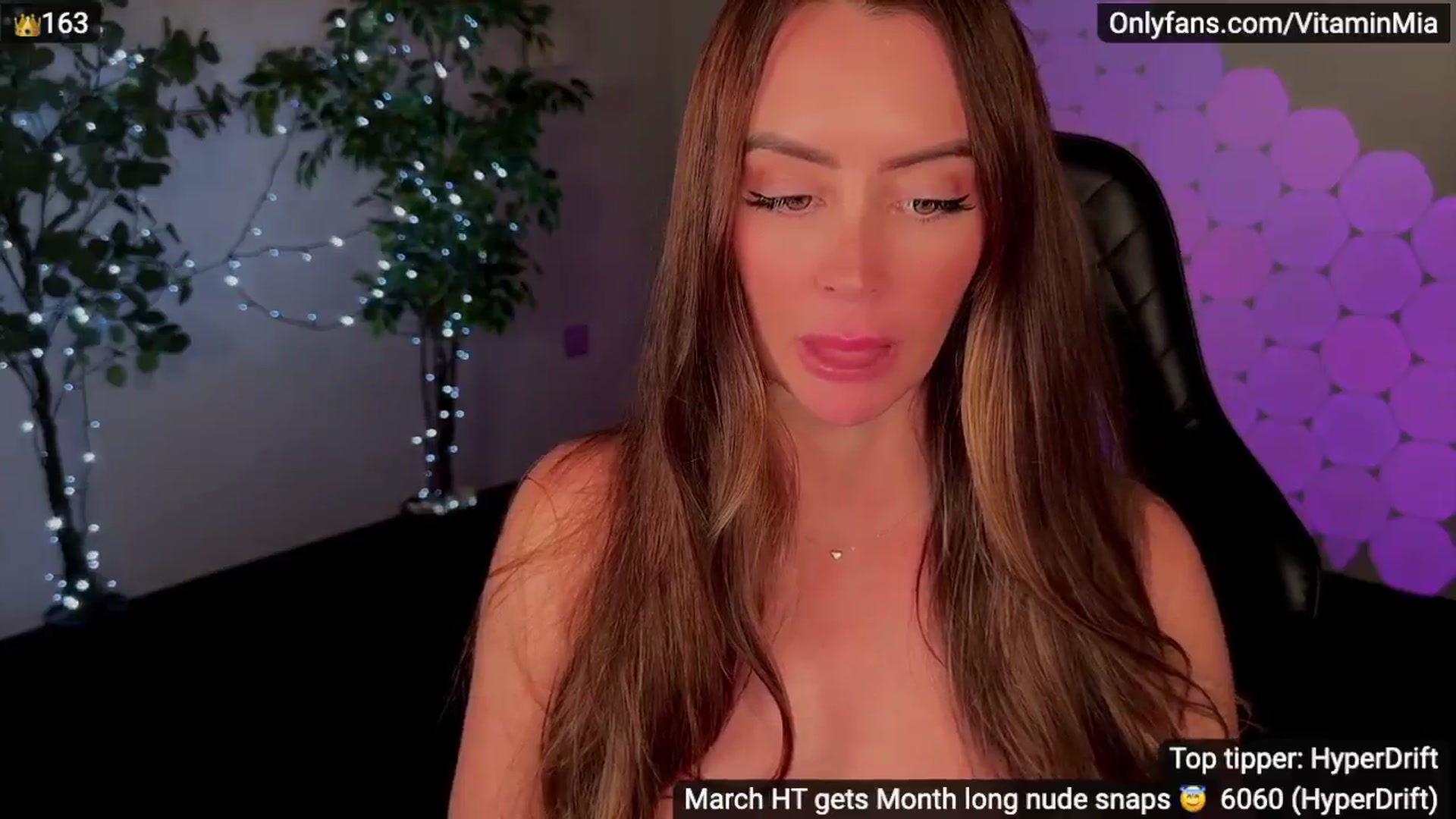 Gallery image thumbnail from MissAustralia's myfreecams stream on, 03/17/2024, 10:33 image 15 of 20