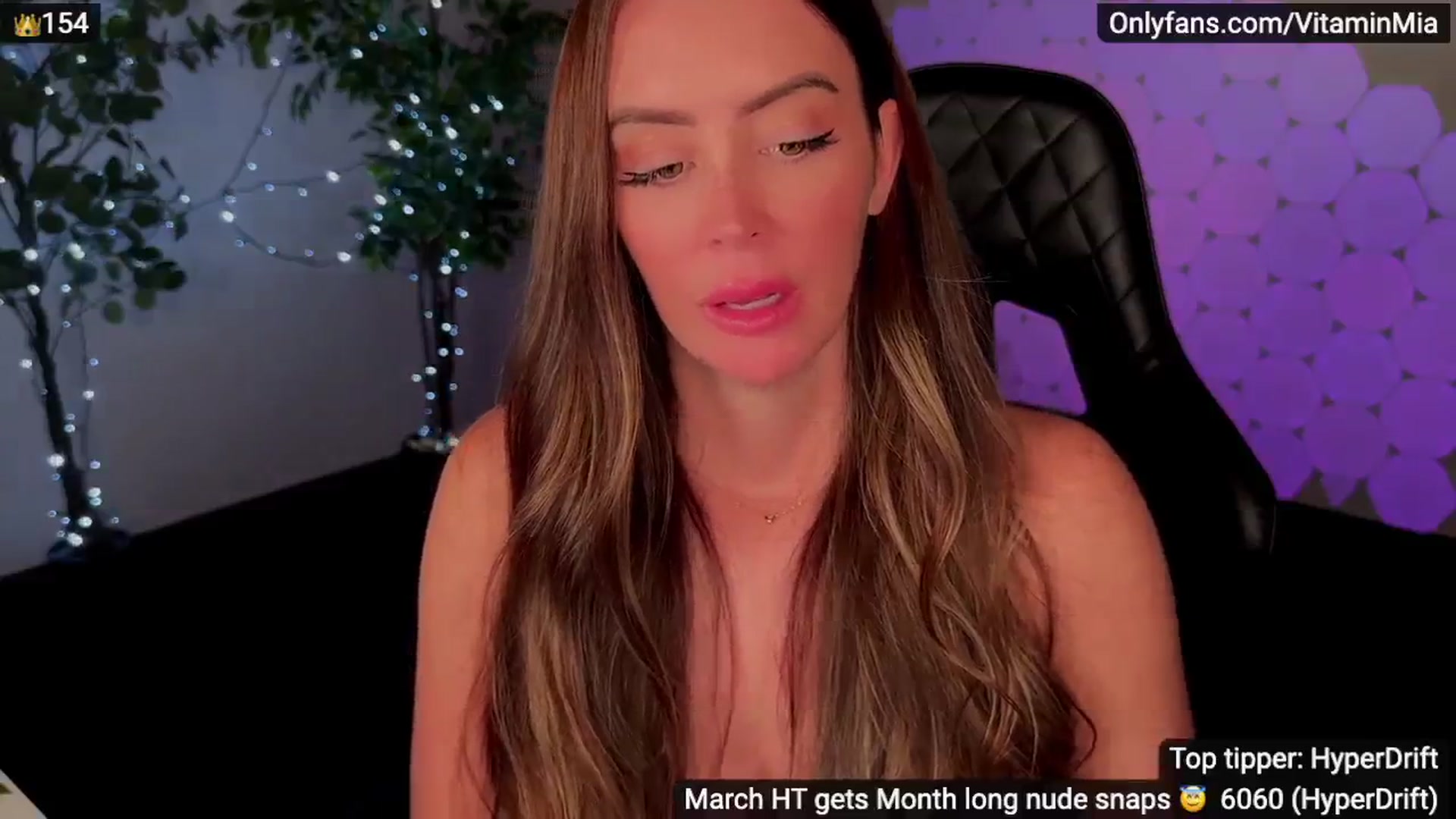 Gallery image thumbnail from MissAustralia's myfreecams stream on, 03/17/2024, 10:33 image 18 of 20