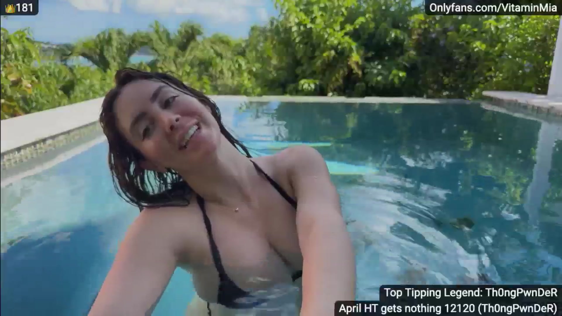 Gallery image thumbnail from MissAustralia's myfreecams stream on, 04/16/2024, 19:40 image 16 of 20