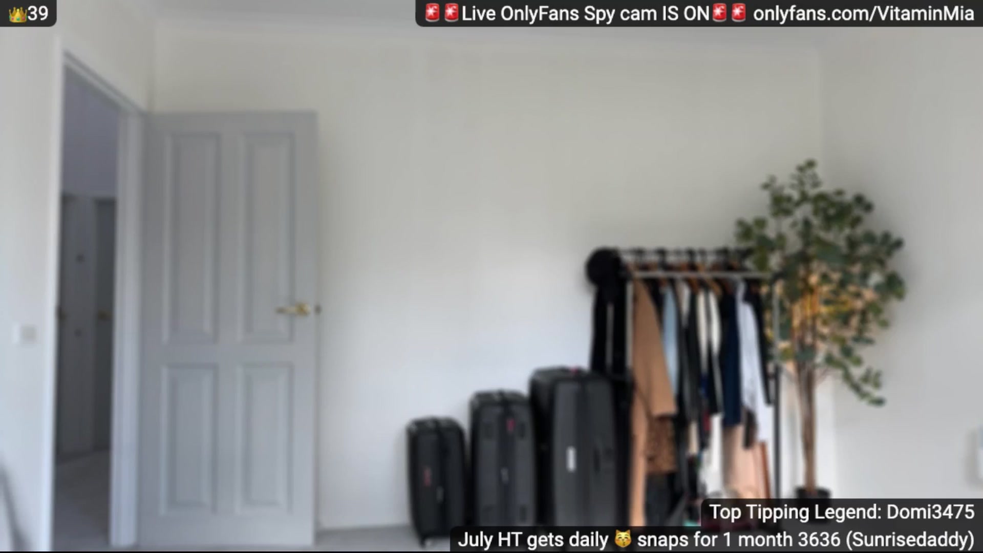 Gallery image thumbnail from MissAustralia's myfreecams stream on, 07/14/2024, 10:09 image 3 of 20