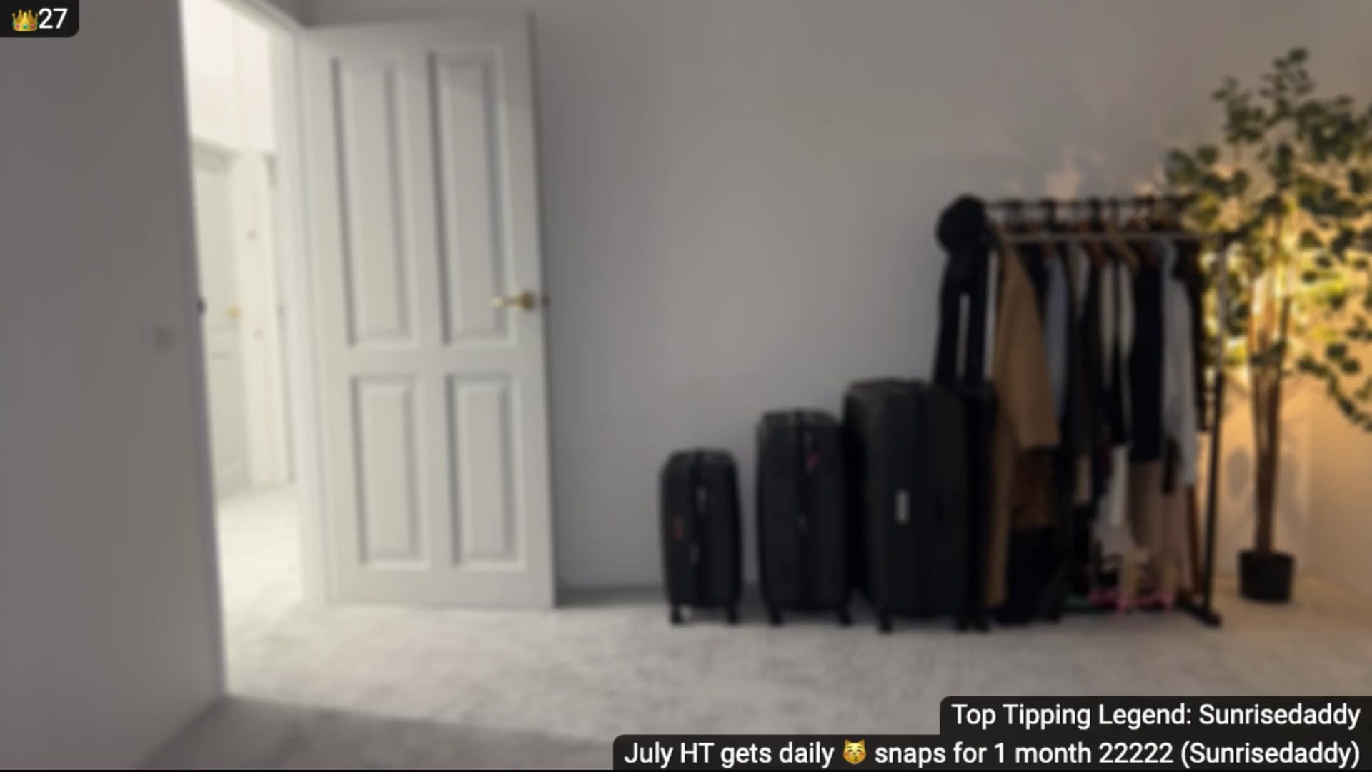 Gallery image thumbnail from MissAustralia's myfreecams stream on, 07/19/2024, 10:21 image 6 of 20