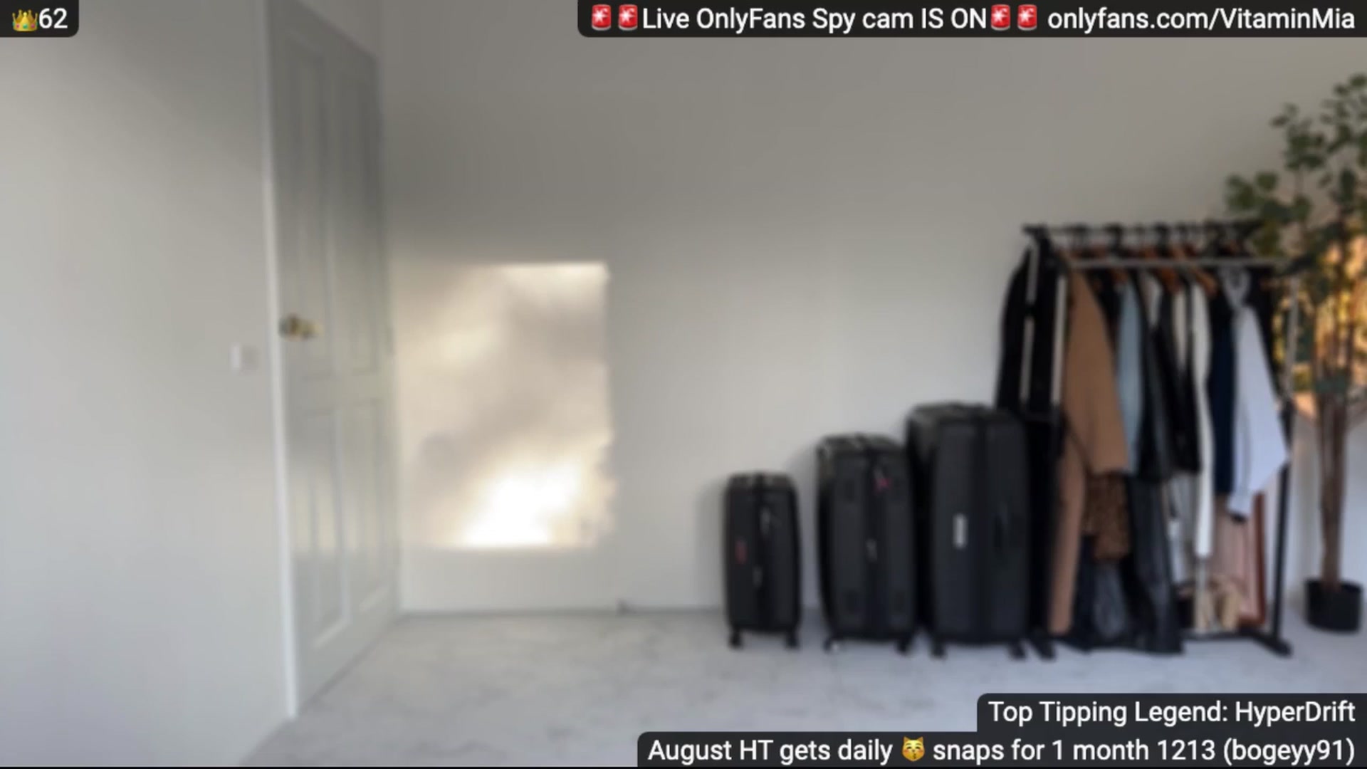 Gallery image thumbnail from MissAustralia's myfreecams stream on, 08/05/2024, 07:47 image 4 of 20