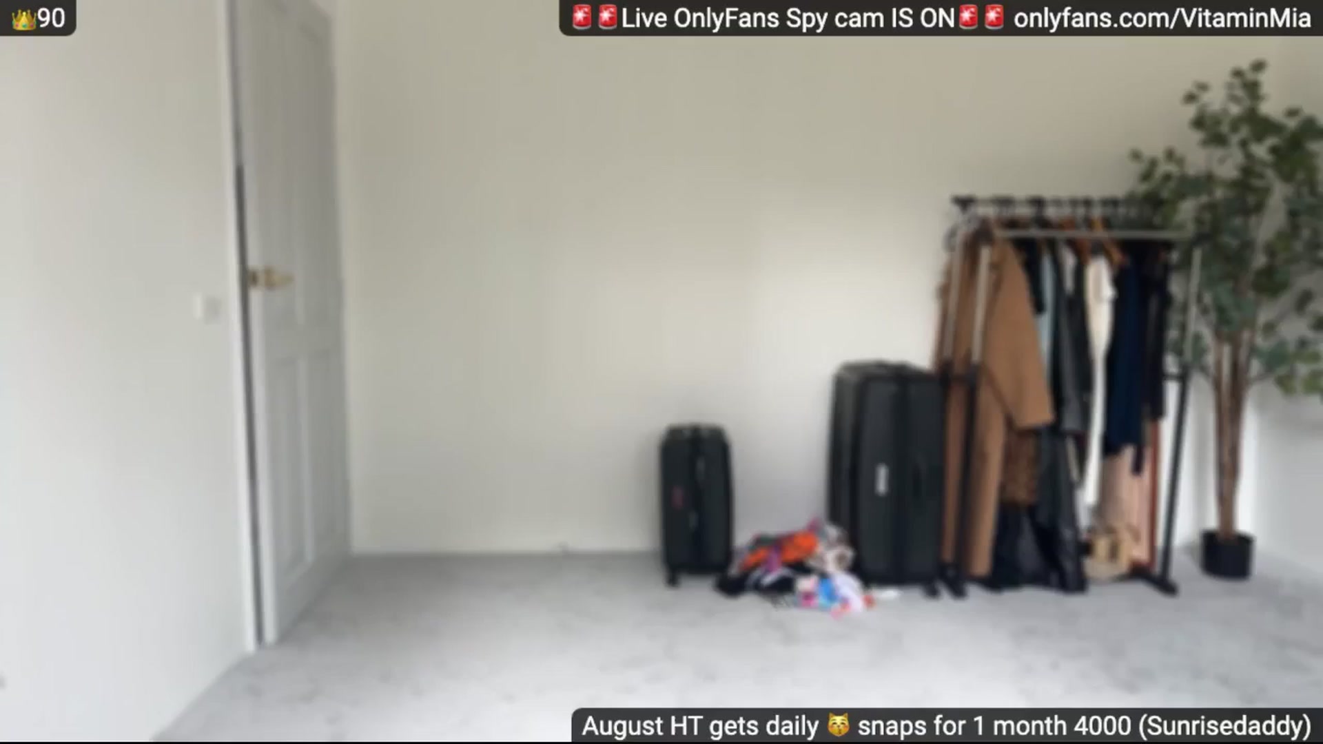 Gallery image thumbnail from MissAustralia's myfreecams stream on, 08/18/2024, 04:36 image 7 of 20