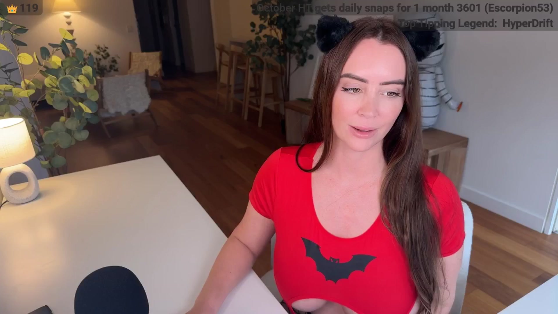 Gallery image thumbnail from MissAustralia's myfreecams stream on, 10/18/2024, 07:55 image 16 of 20
