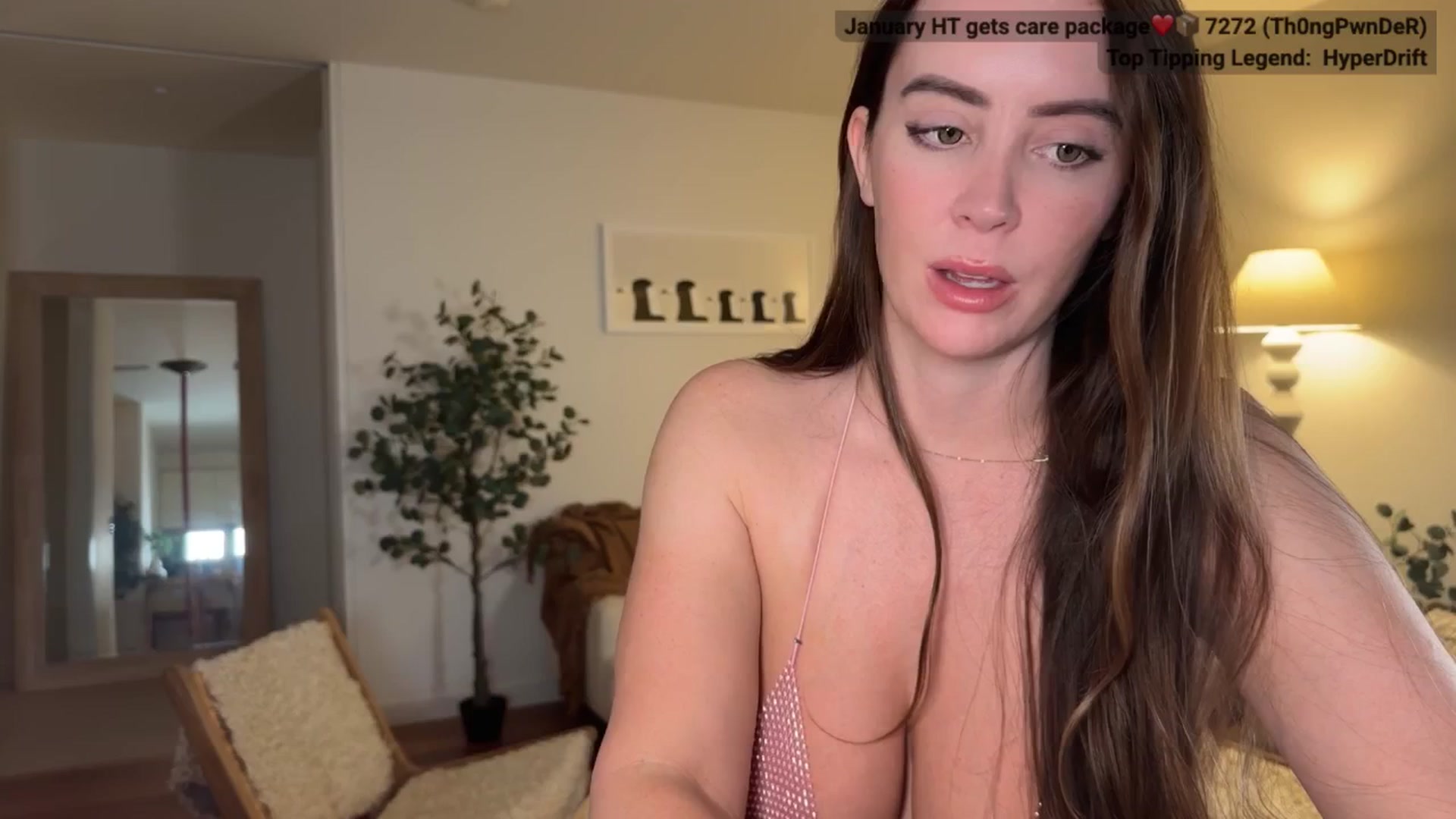 Gallery image thumbnail from MissAustralia's myfreecams stream on, 01/15/2025, 11:43 image 6 of 20