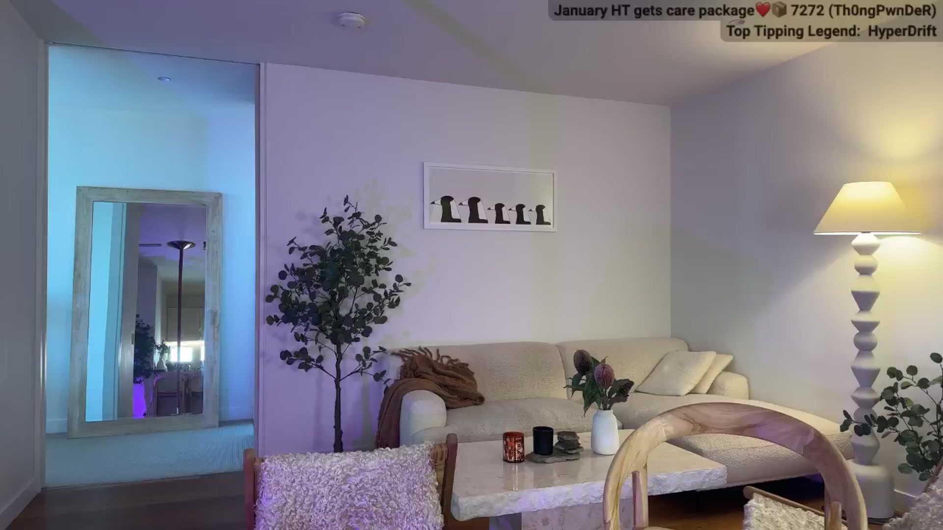 Gallery image thumbnail from MissAustralia's myfreecams stream on, 01/17/2025, 11:27 image 12 of 20