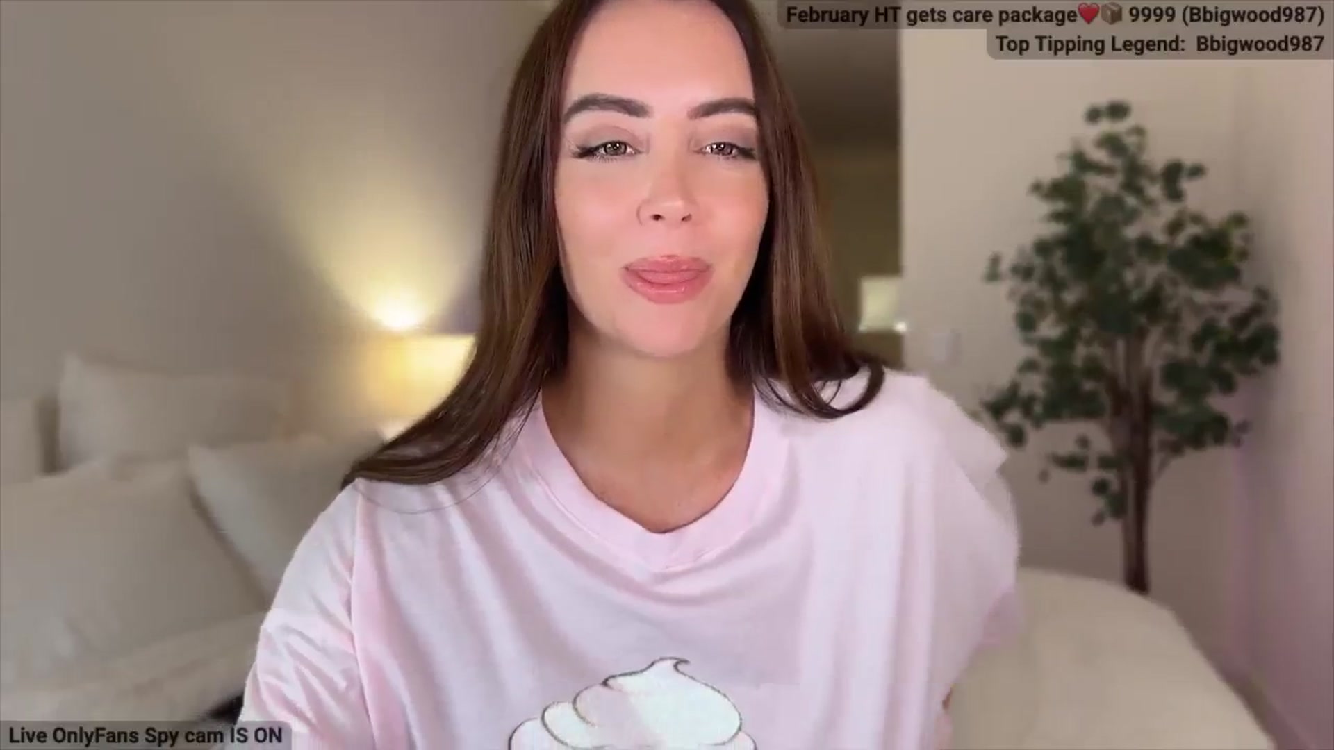 Gallery image thumbnail from MissAustralia's myfreecams stream on, 02/03/2025, 09:07 image 15 of 20