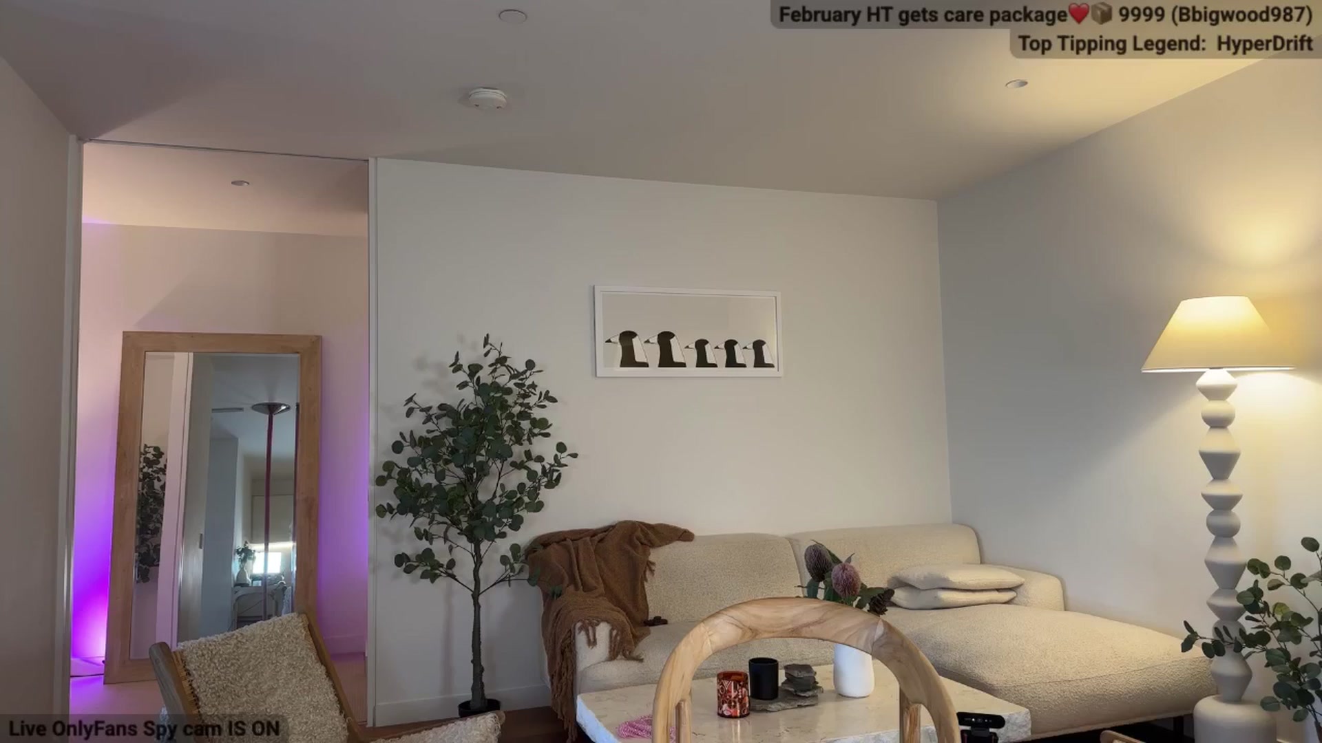 Gallery image thumbnail from MissAustralia's myfreecams stream on, 02/10/2025, 11:14 image 3 of 20