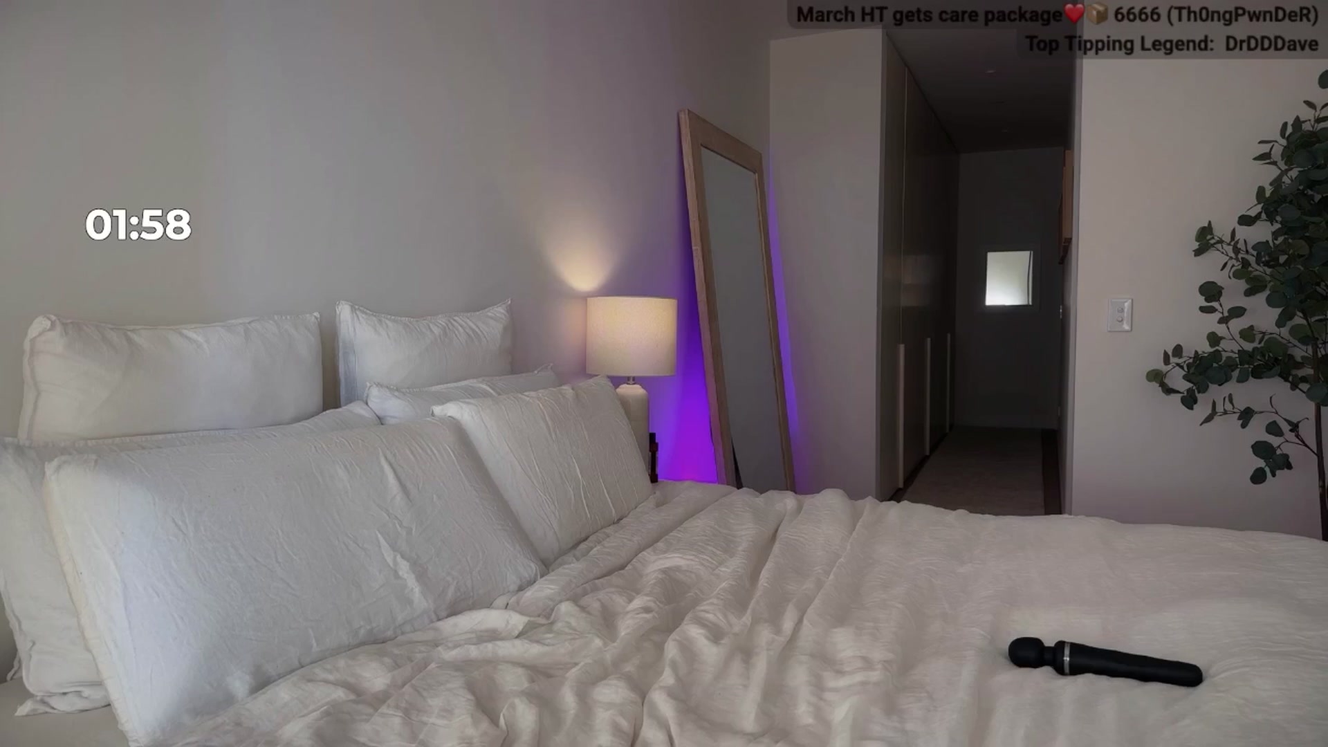 Gallery image thumbnail from MissAustralia's myfreecams stream on, 03/13/2025, 05:44 image 14 of 20