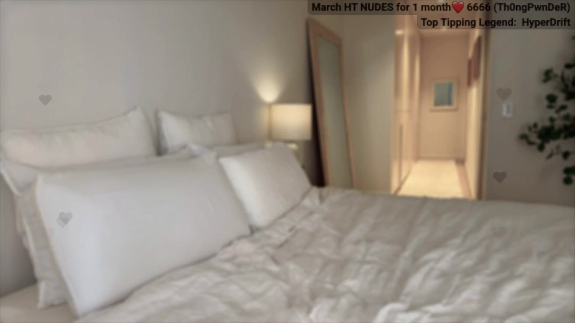 Gallery image thumbnail from MissAustralia's myfreecams stream on, 03/30/2025, 07:34 image 7 of 20