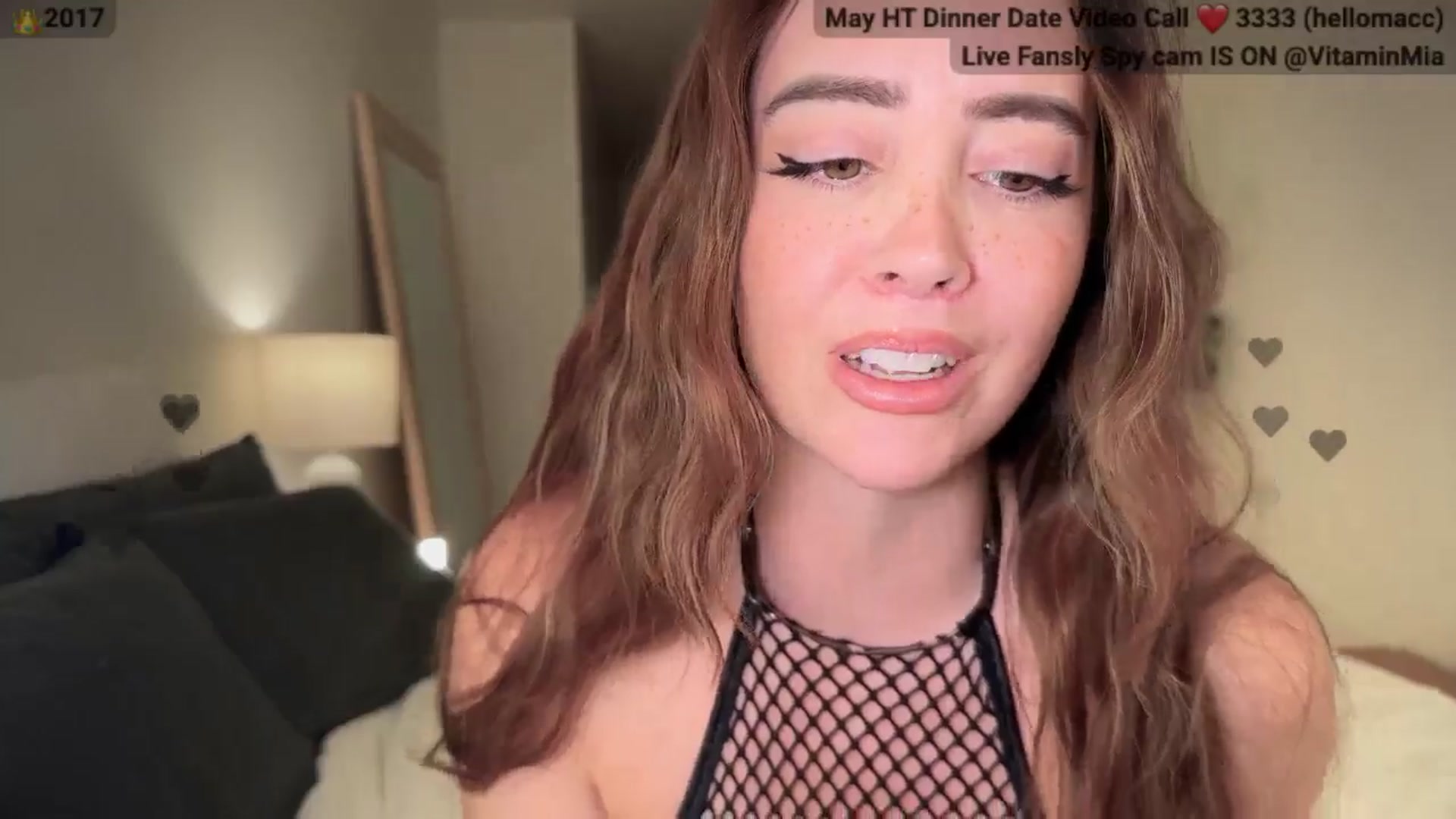 Gallery image thumbnail from MissAustralia's myfreecams stream on, 05/20/2025, 10:16 image 2 of 20