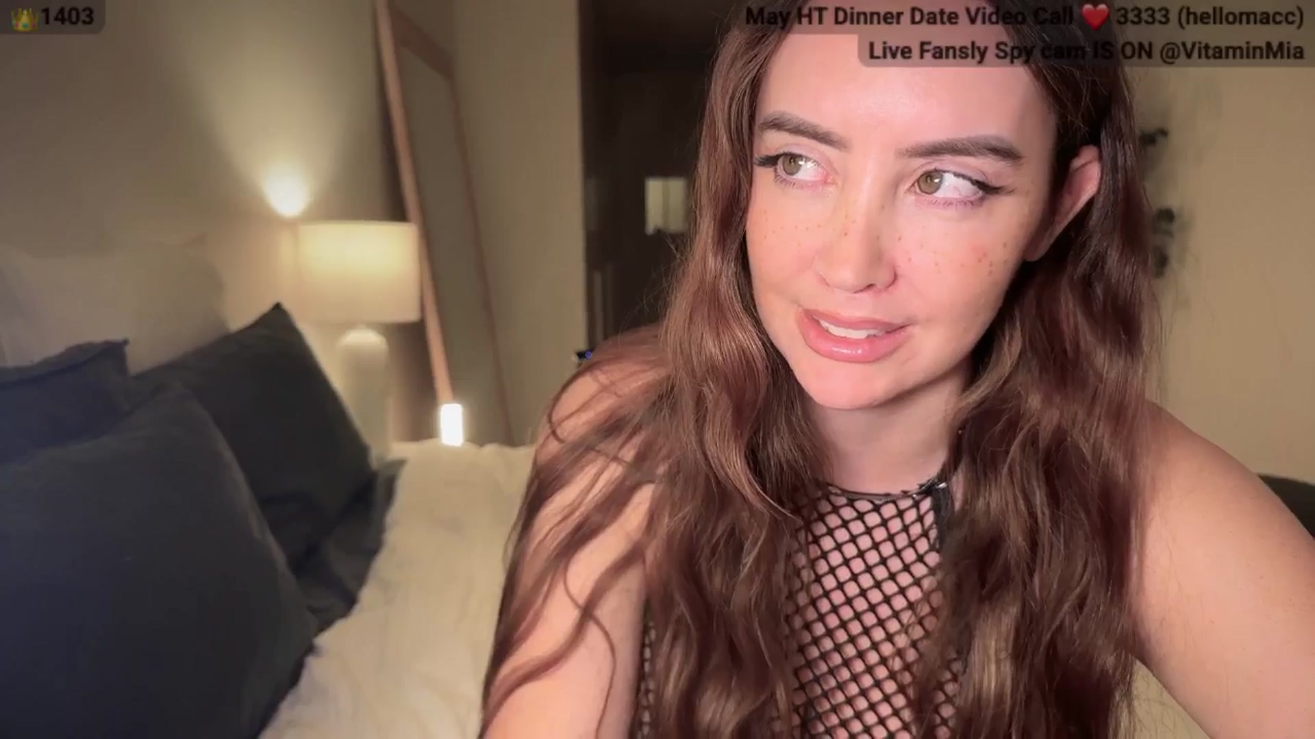 Gallery image thumbnail from MissAustralia's myfreecams stream on, 05/20/2025, 10:16 image 10 of 20